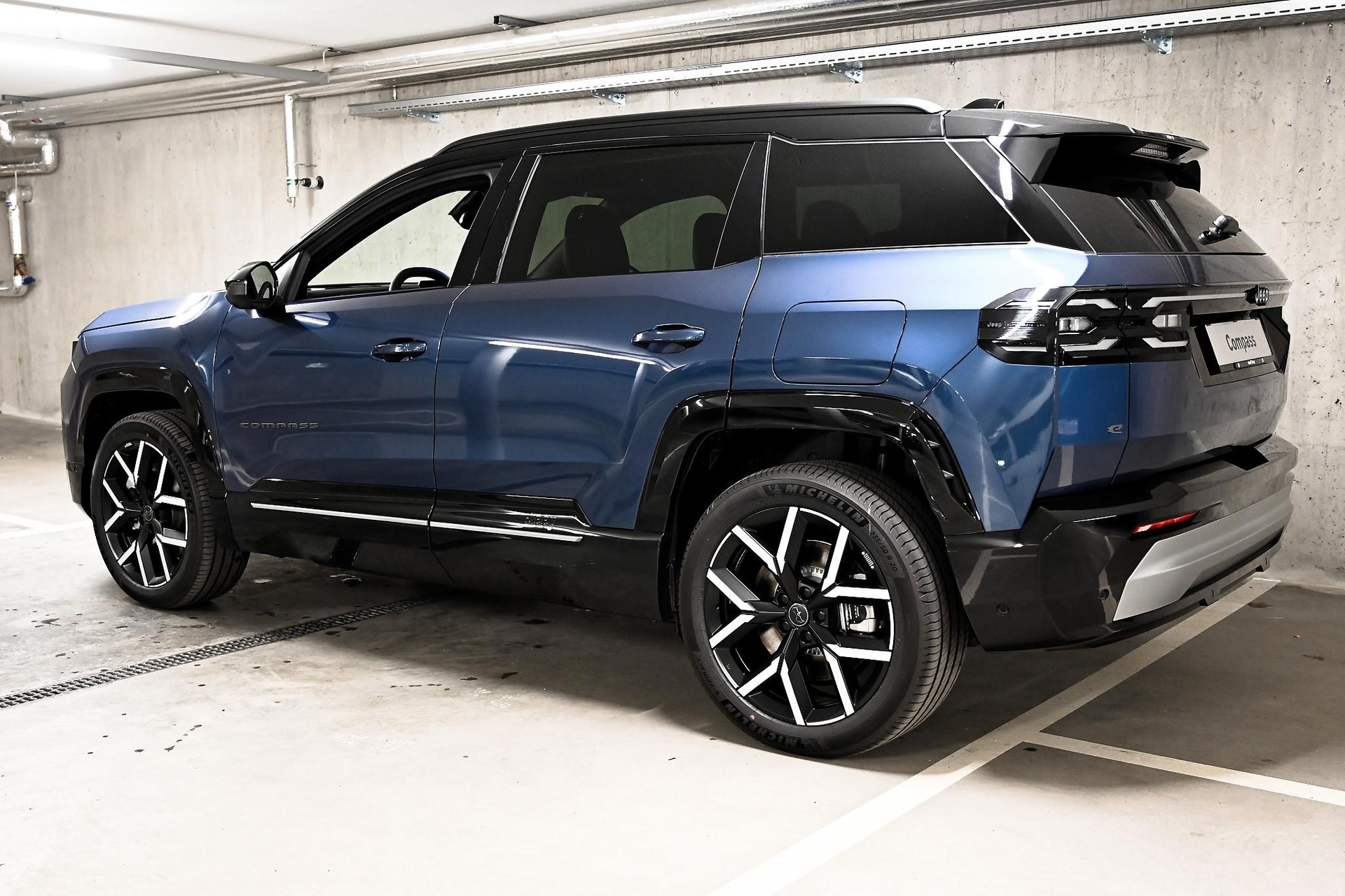 JEEP Compass First Edition-image-7