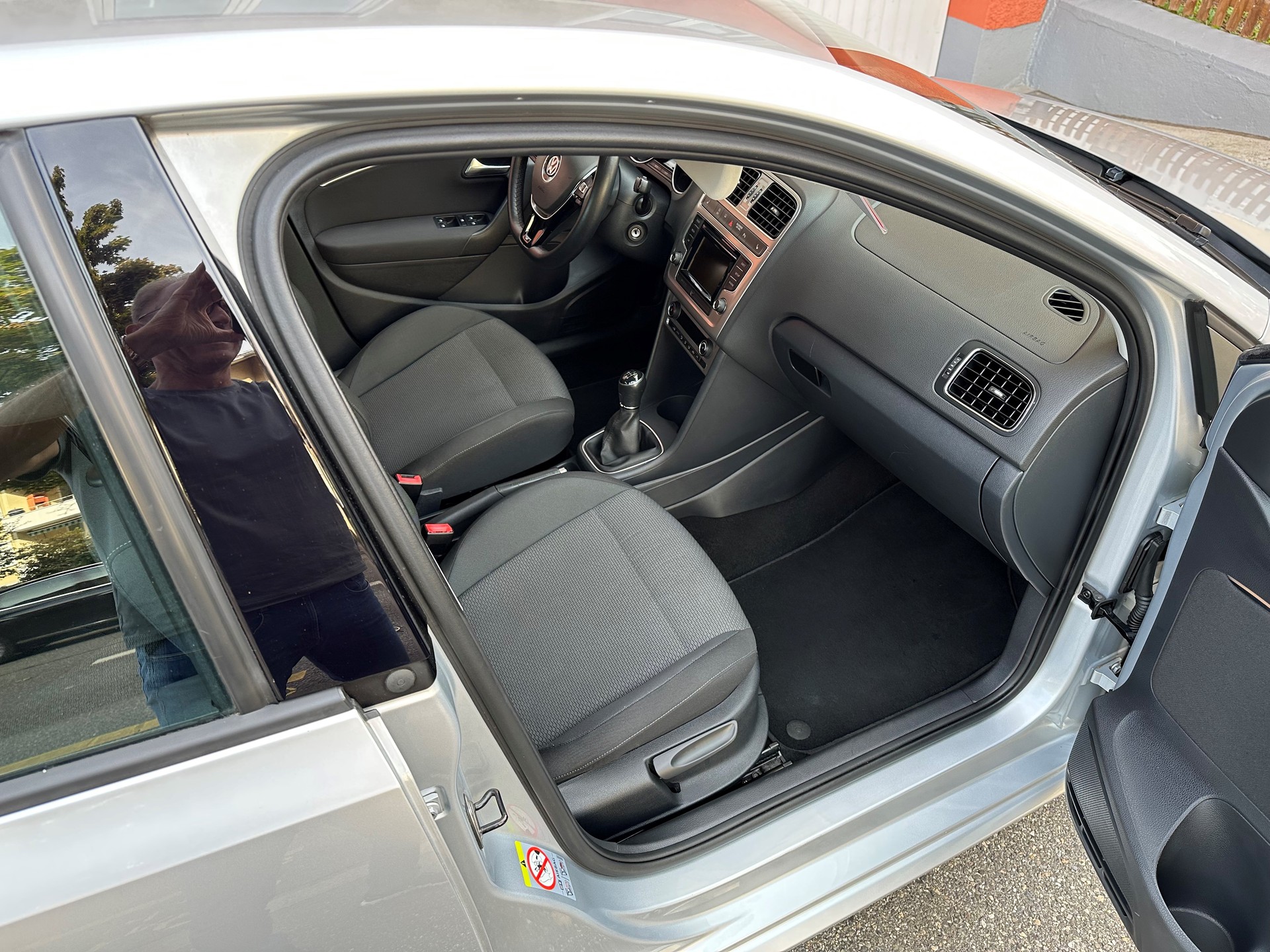 VW Polo 1.2 TSI BMT Highline-image-11