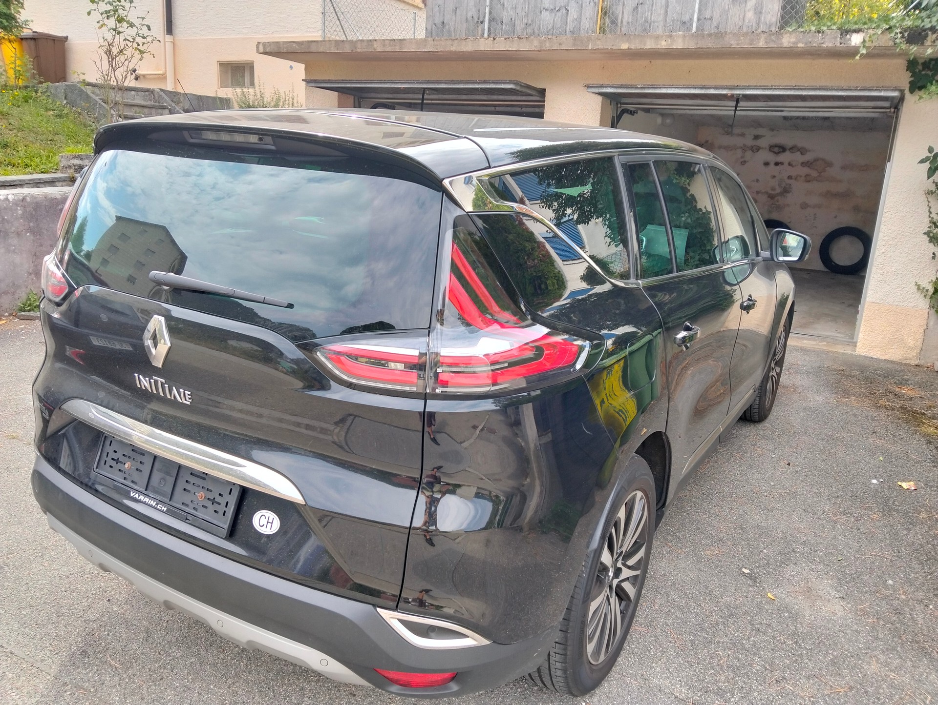 RENAULT 1.6 dCi 160 Initiale EDC-image-5