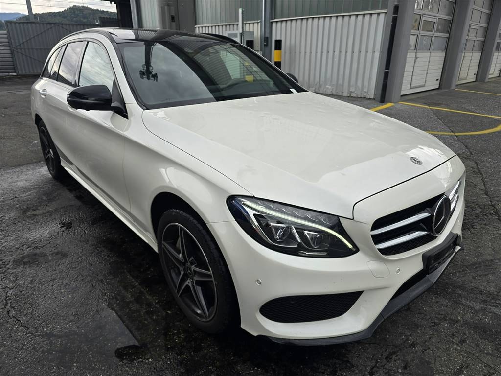 MERCEDES-BENZ C 250 d Swiss Star AMG Line 4Matic 9G-Tronic-image-6
