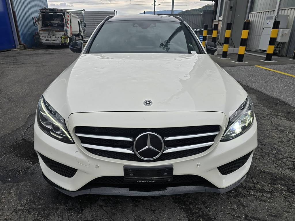 MERCEDES-BENZ C 250 d Swiss Star AMG Line 4Matic 9G-Tronic-image-7