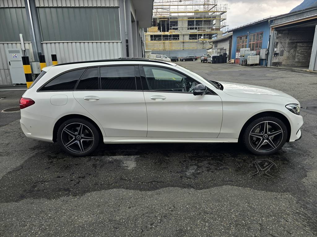 MERCEDES-BENZ C 250 d Swiss Star AMG Line 4Matic 9G-Tronic-image-5