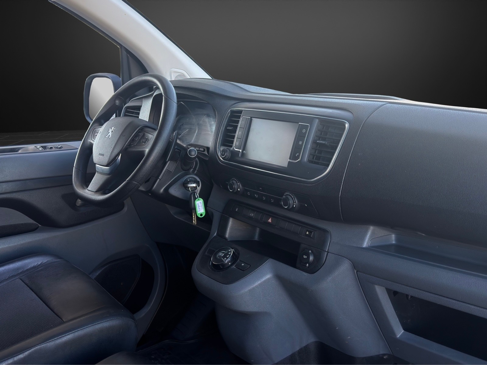 PEUGEOT Expert 2.0 BlueHDi 180 S&S Allure Long EAT8 mit 177 PS * 3-Plätzer *-image-8