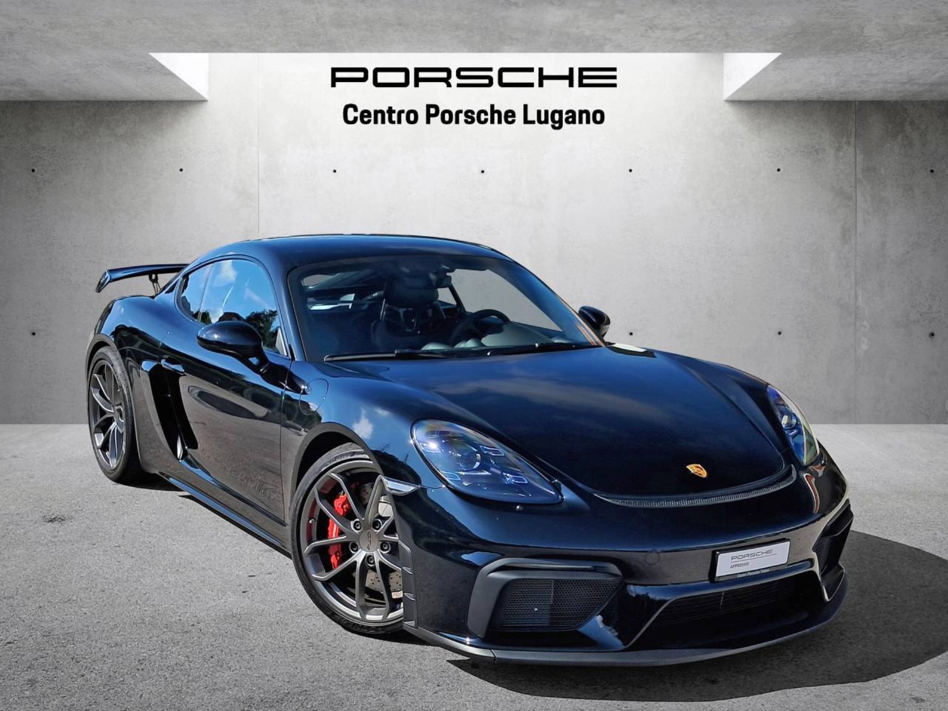 PORSCHE 718 Cayman GT4-image-0