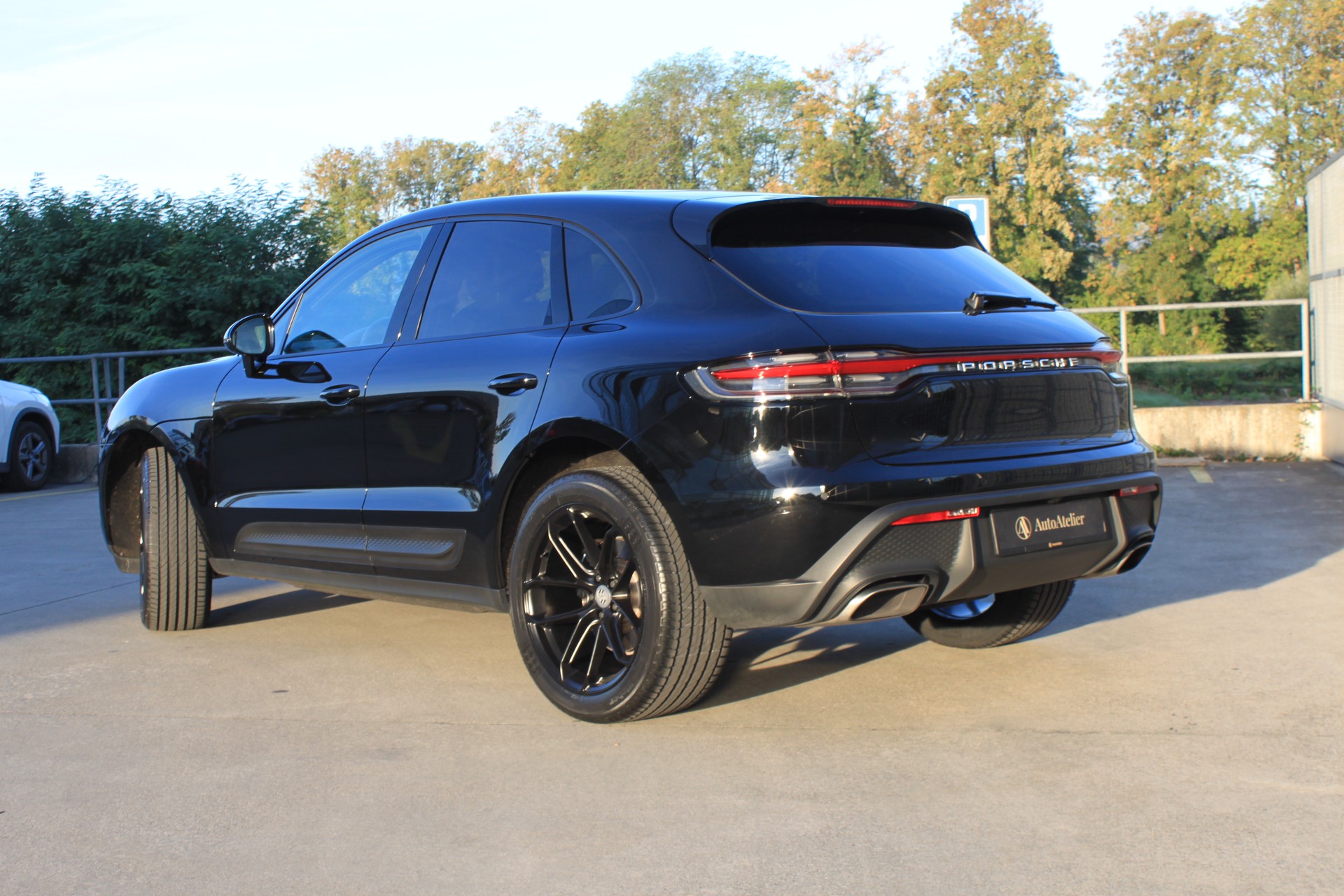 PORSCHE Macan PDK-image-8