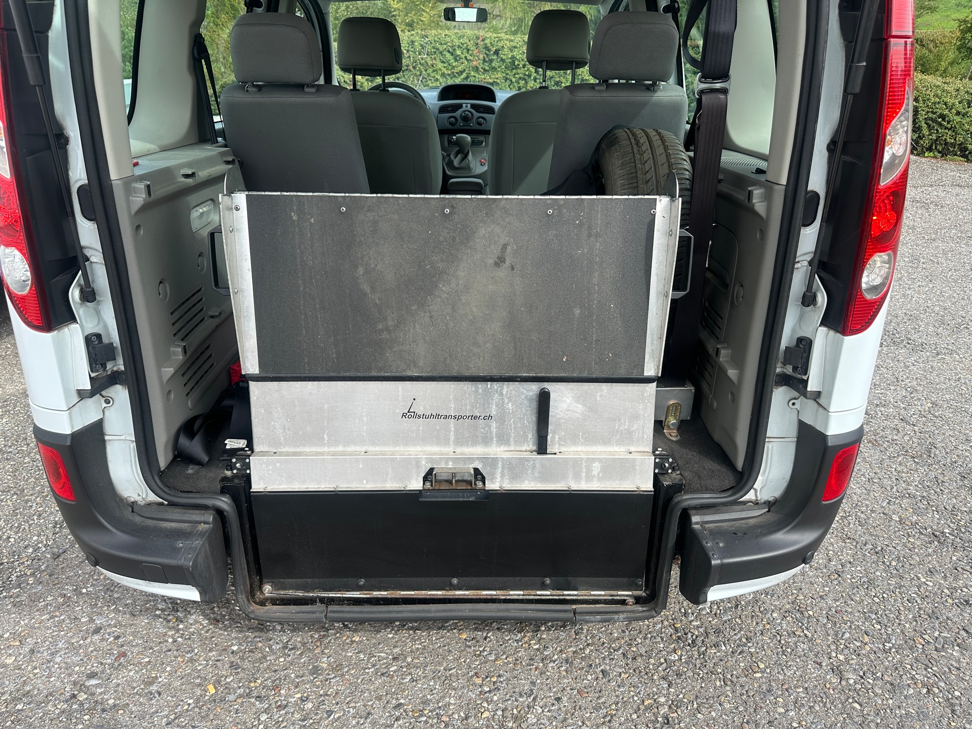 RENAULT Kangoo 1.6 16V Expression Automatic-image-7