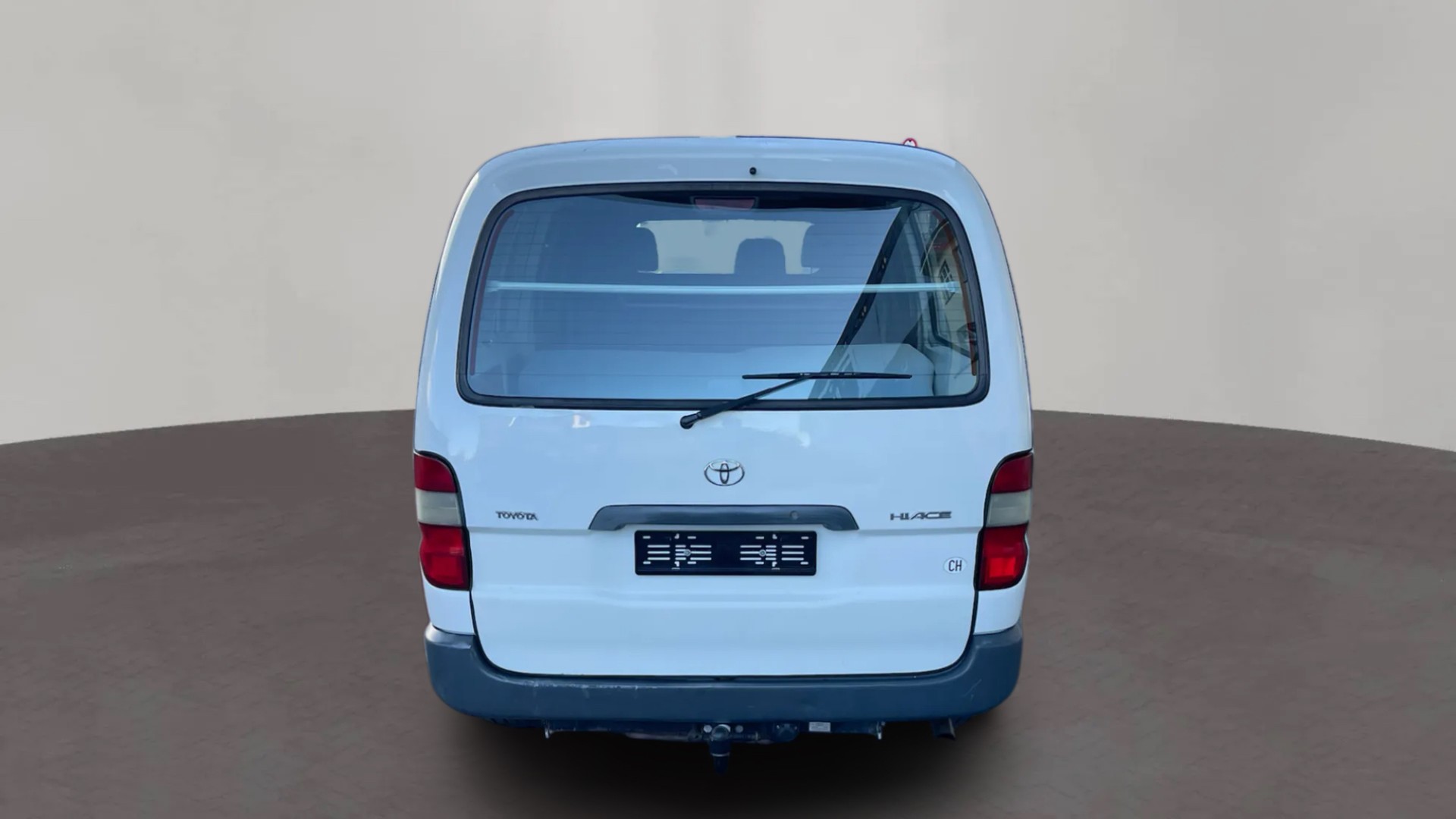 TOYOTA Hiace D-4D A/T LWB Van-image-6