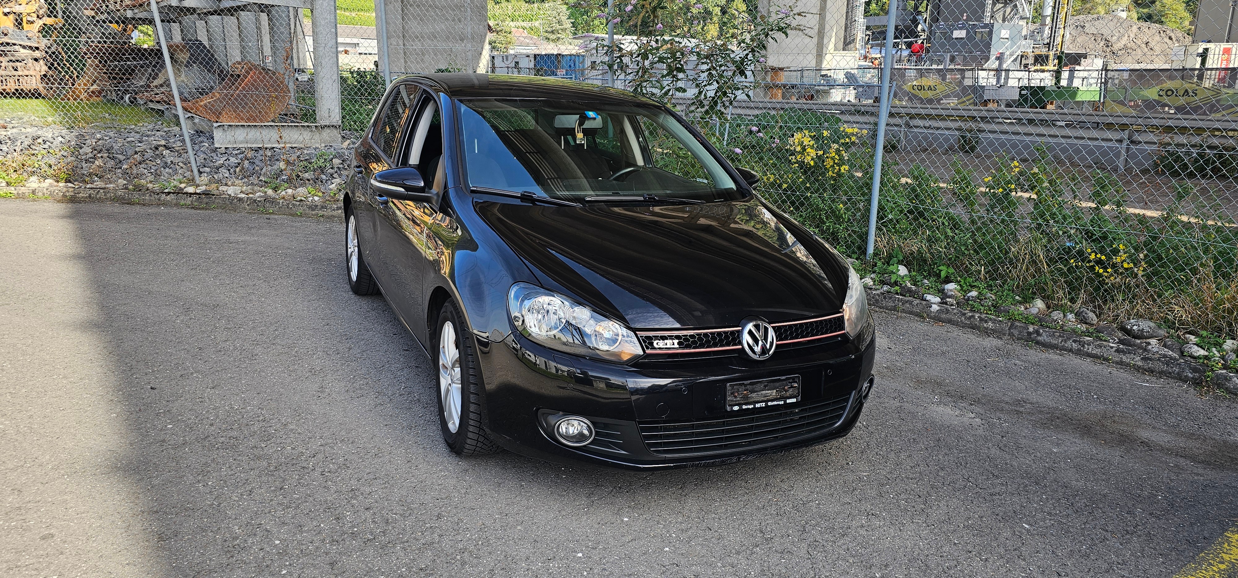 Car photo