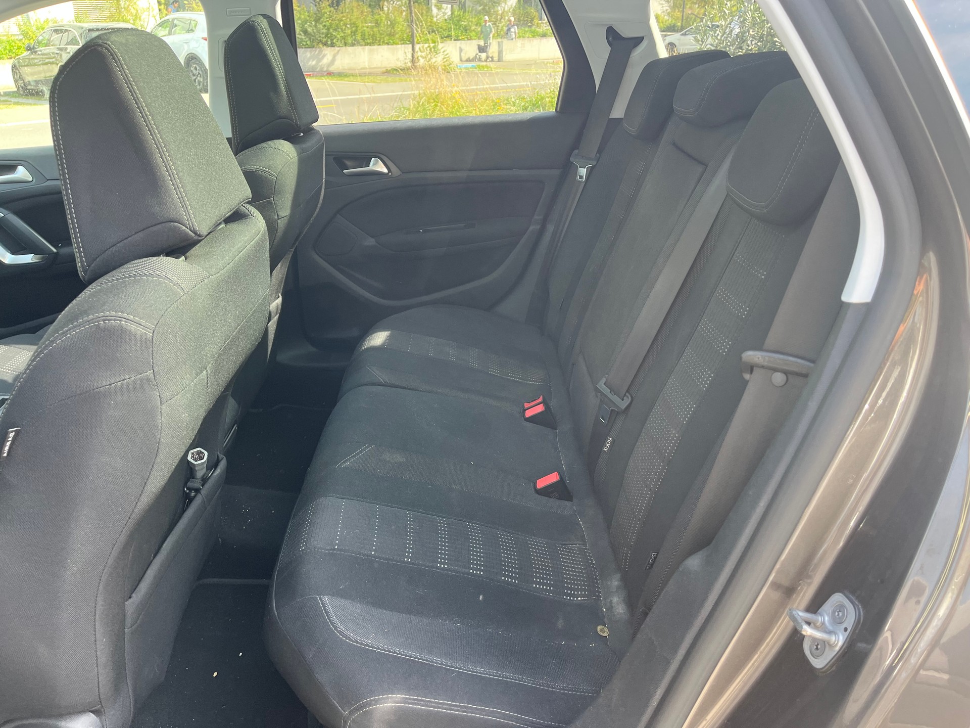 PEUGEOT 308 SW 1.2 THP Style Automatic-image-6