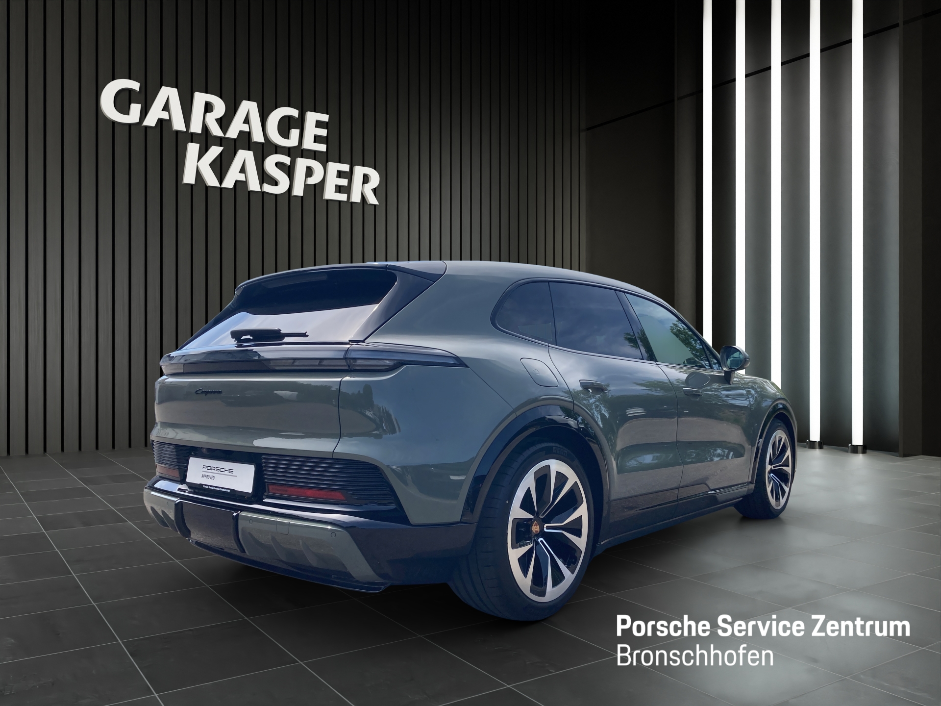 PORSCHE Cayenne Electric Basis-image-4