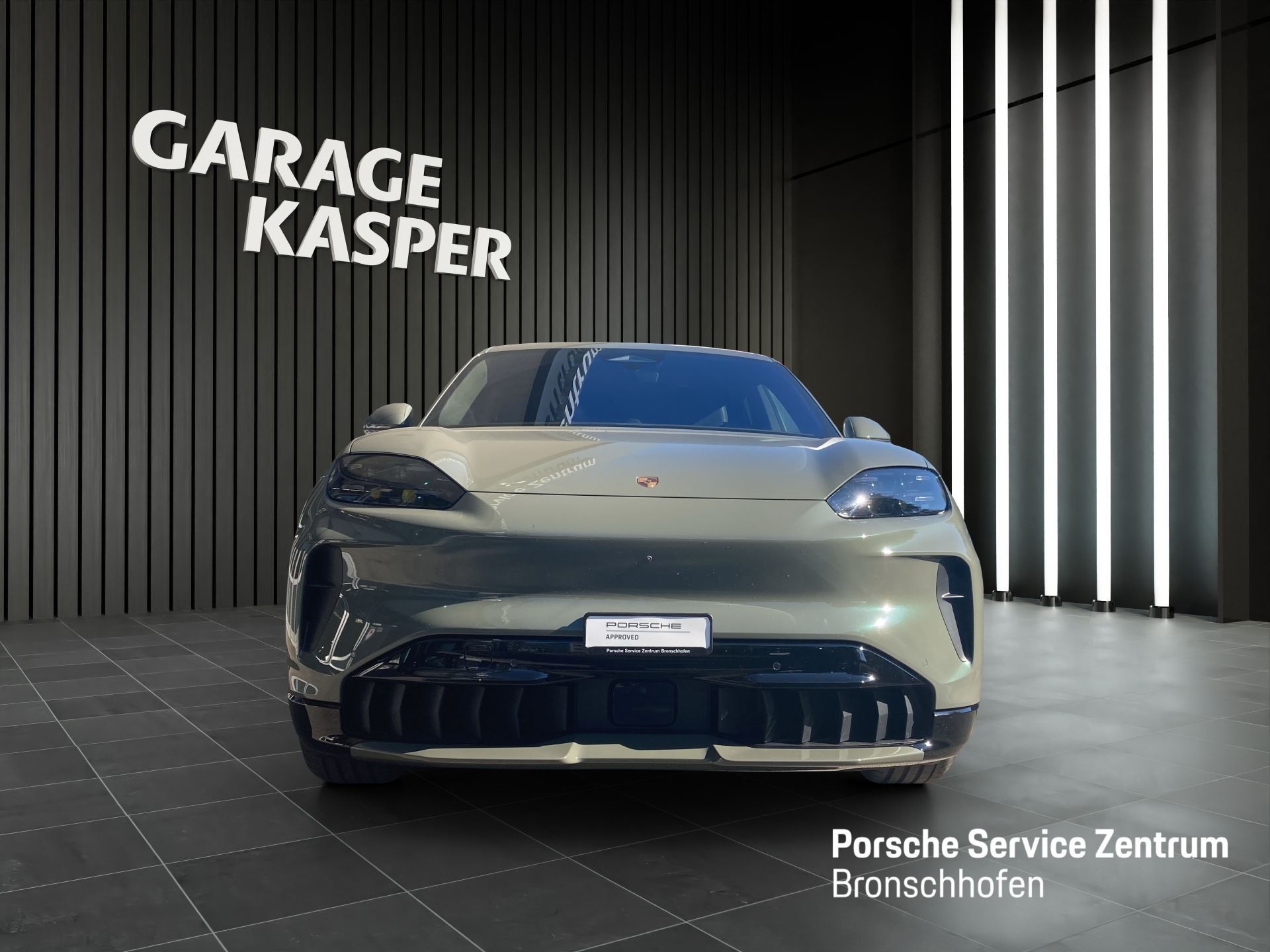 PORSCHE Cayenne Electric Basis-image-7
