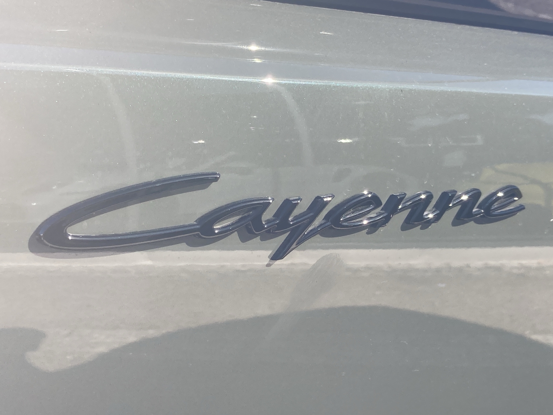 PORSCHE Cayenne Electric Basis-image-27