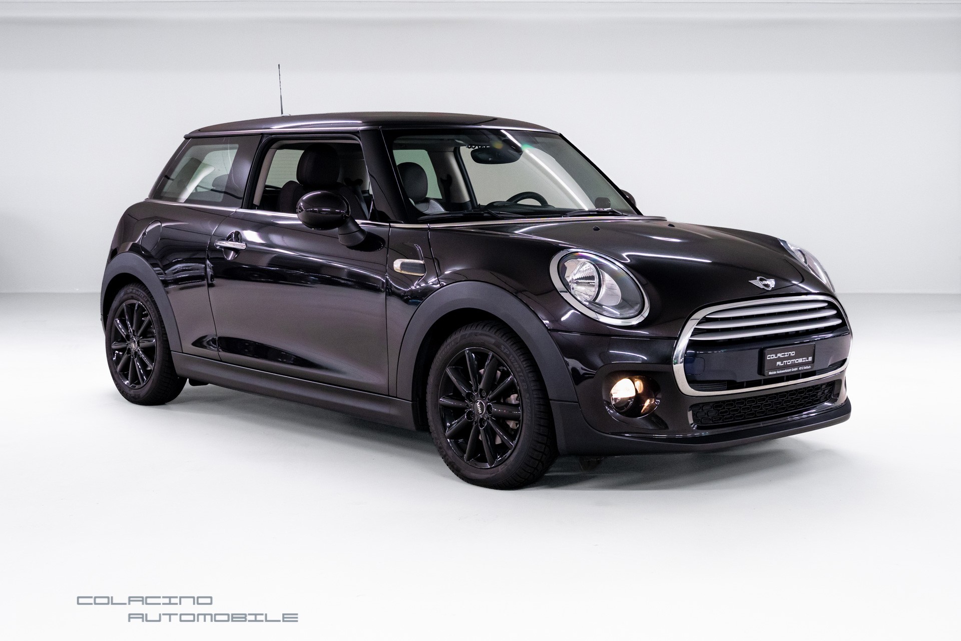 MINI Cooper-image-2