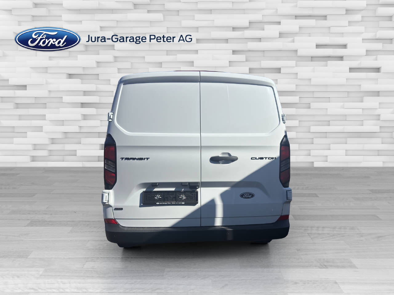 FORD Transit Custom Van 320 L1 2.5 Duratec 233 Trend PHEV-image-3