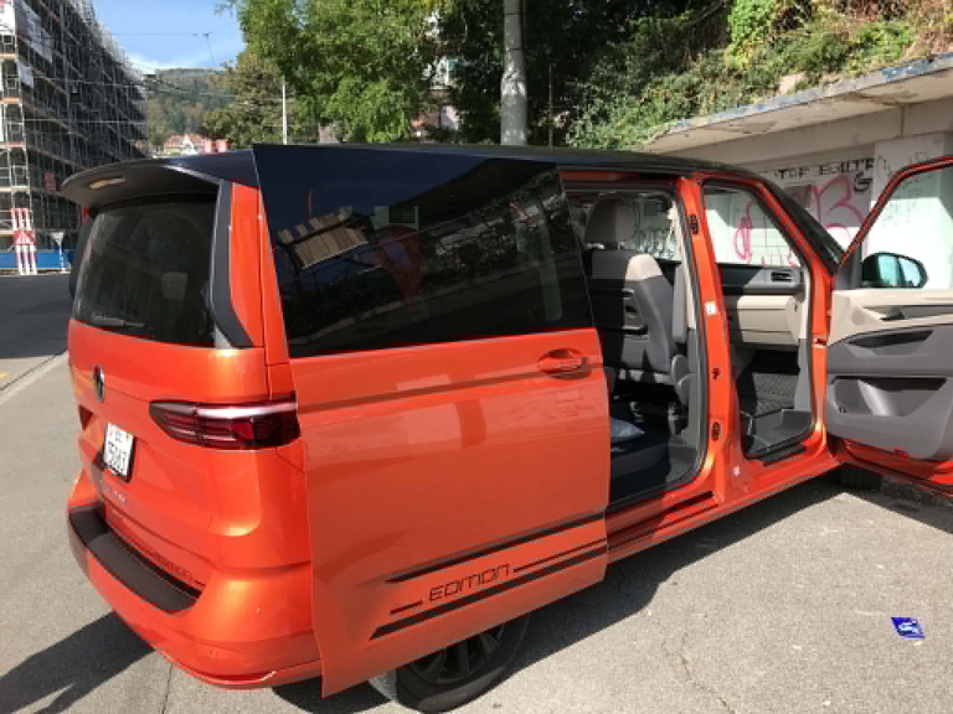 VW 2.0 TDI Life DSG-image-1