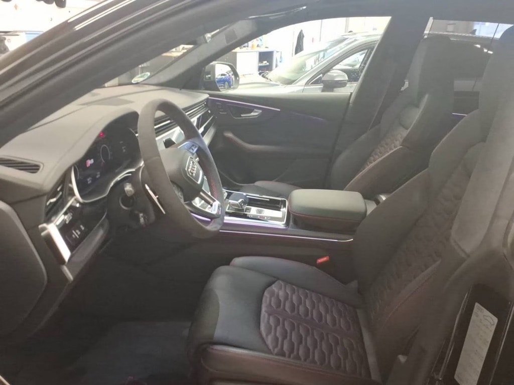 AUDI RSQ8 performance *Carbon Paket*-image-5