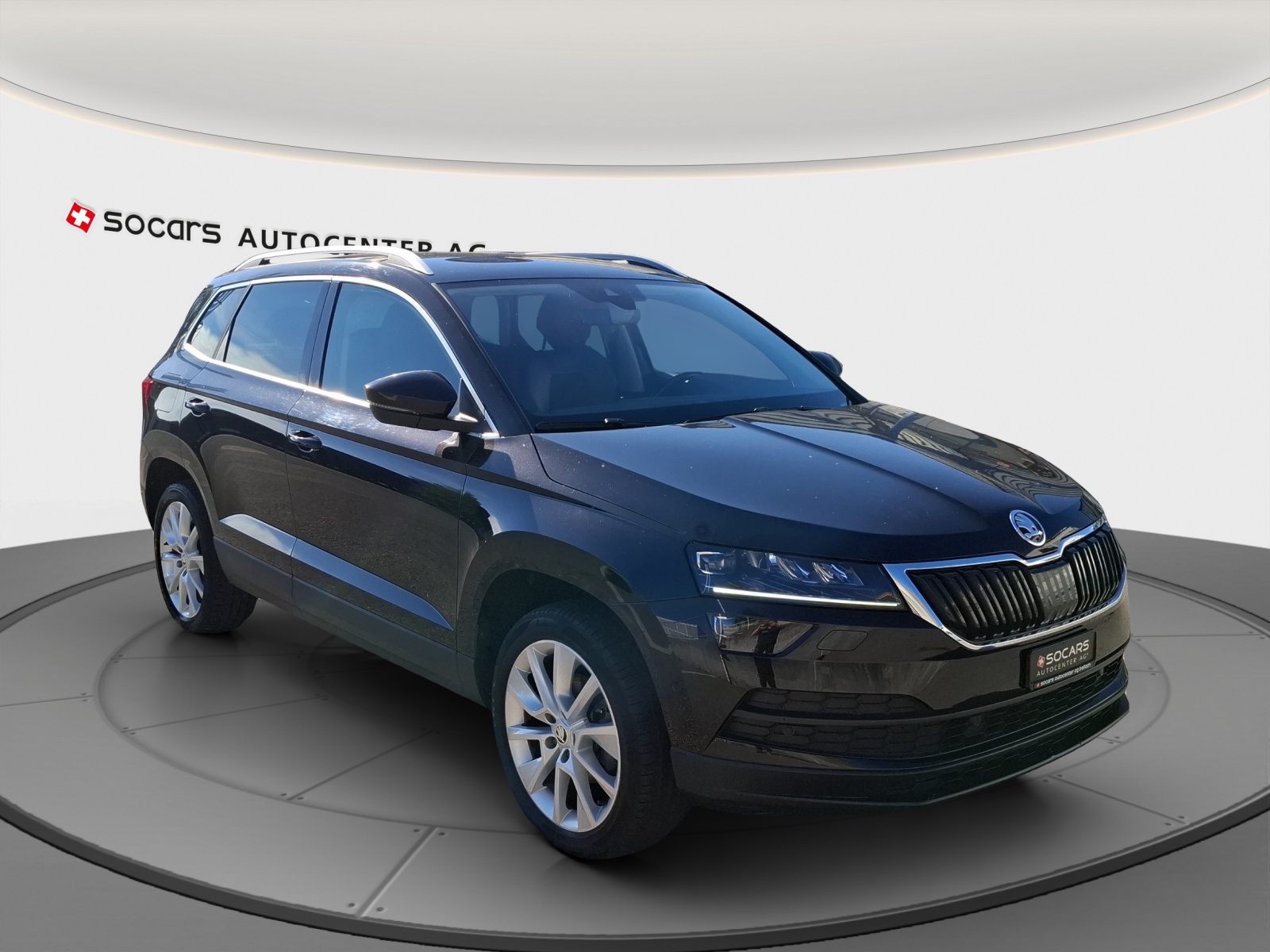 SKODA Karoq 1.5 TSI ACT Style DSG // 8-fach Aluminumbereift // Anhängerkupplung-image-3