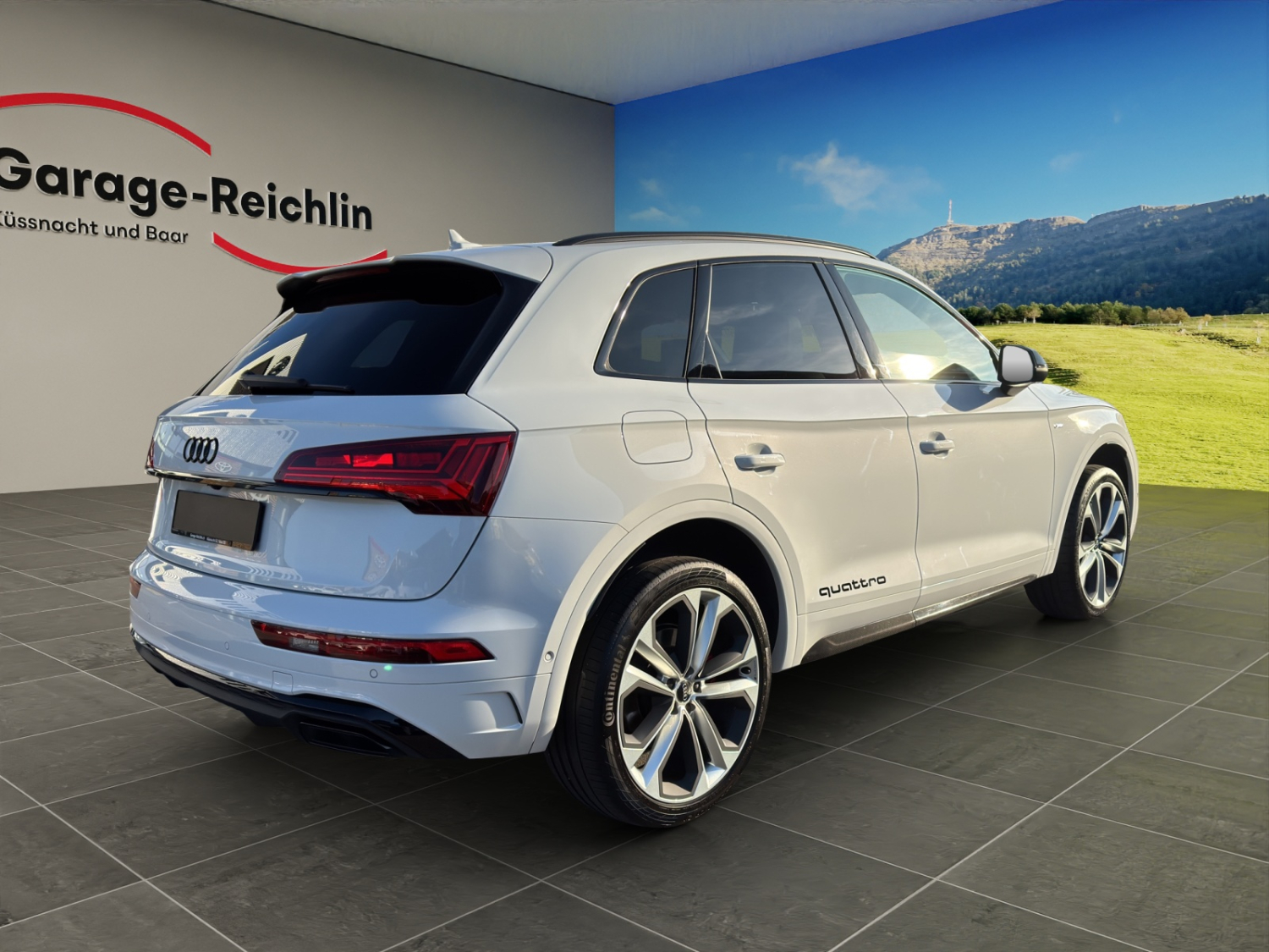 AUDI Q5 2.0 40 TDI S Line quattro S-Tronic-image-4