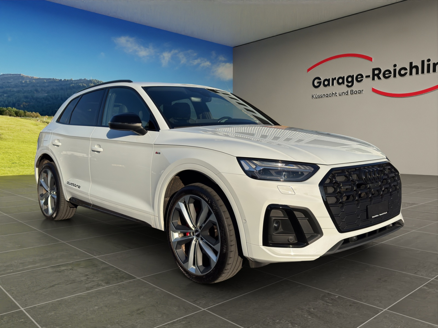 AUDI Q5 2.0 40 TDI S Line quattro S-Tronic-image-6