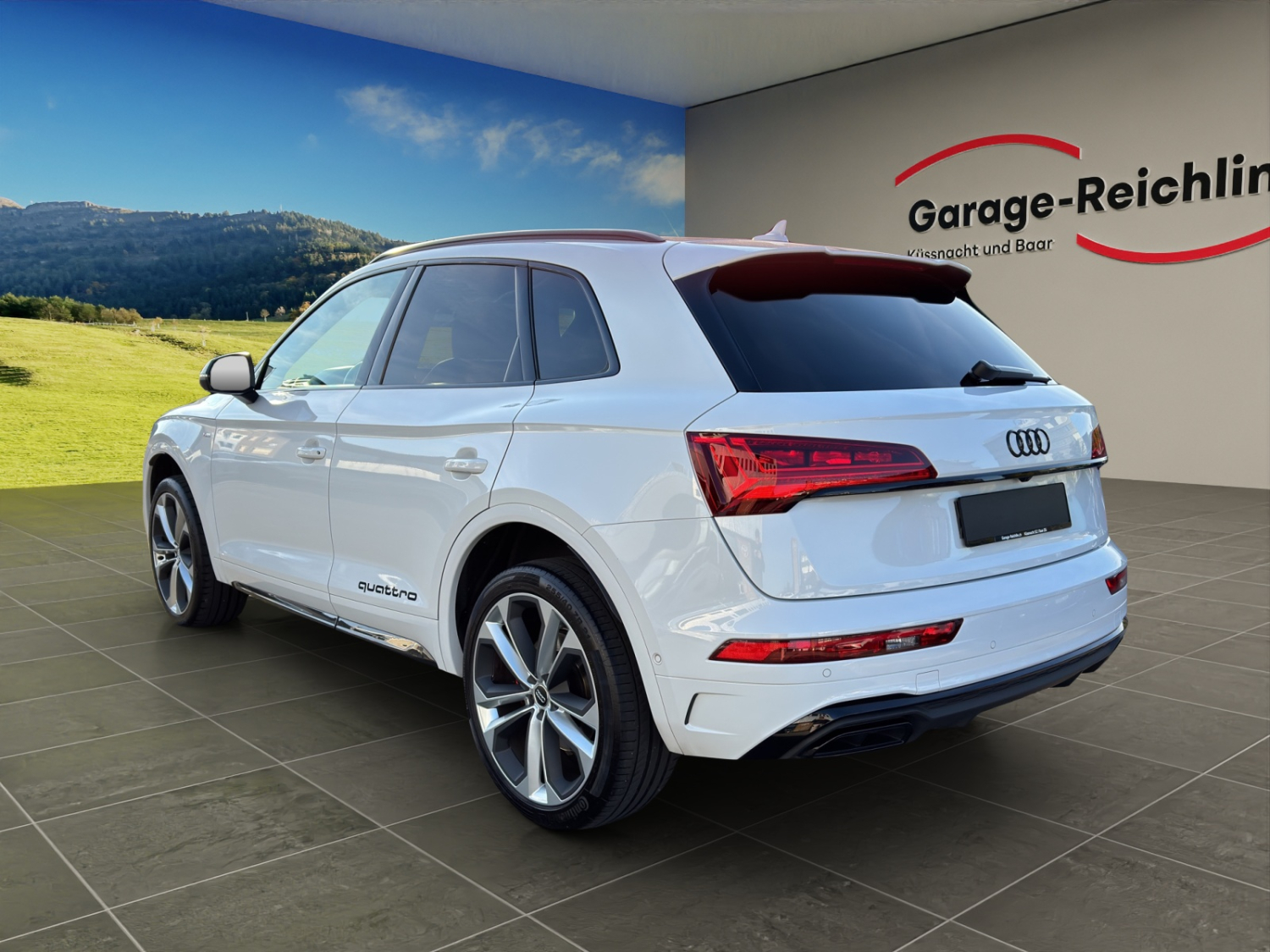 AUDI Q5 2.0 40 TDI S Line quattro S-Tronic-image-2