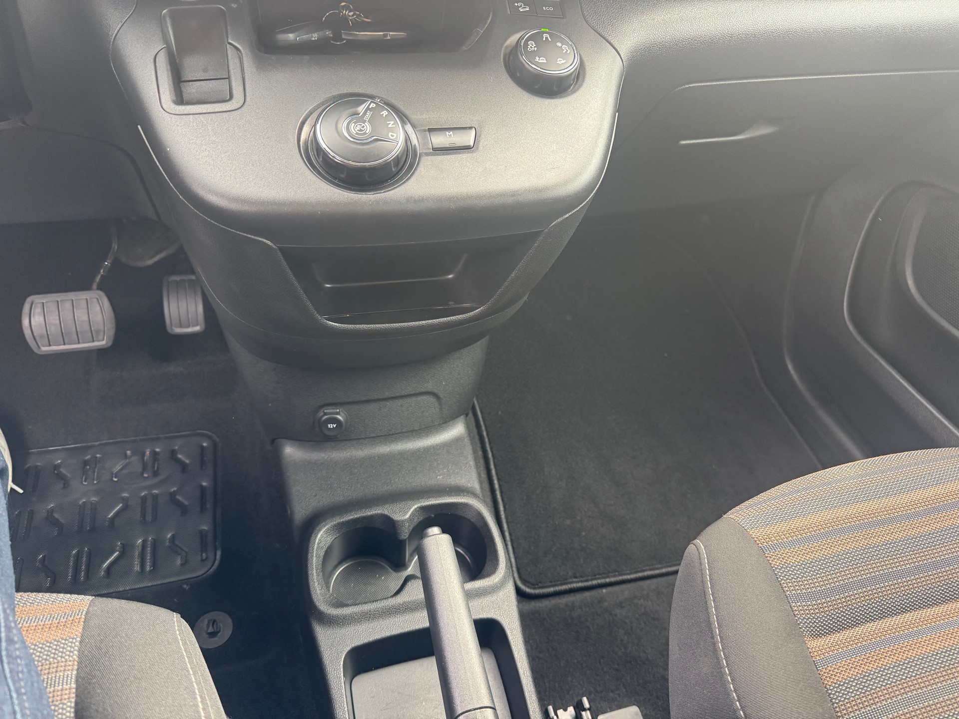 OPEL Combo Life XL 1.2 Ultimate-image-21