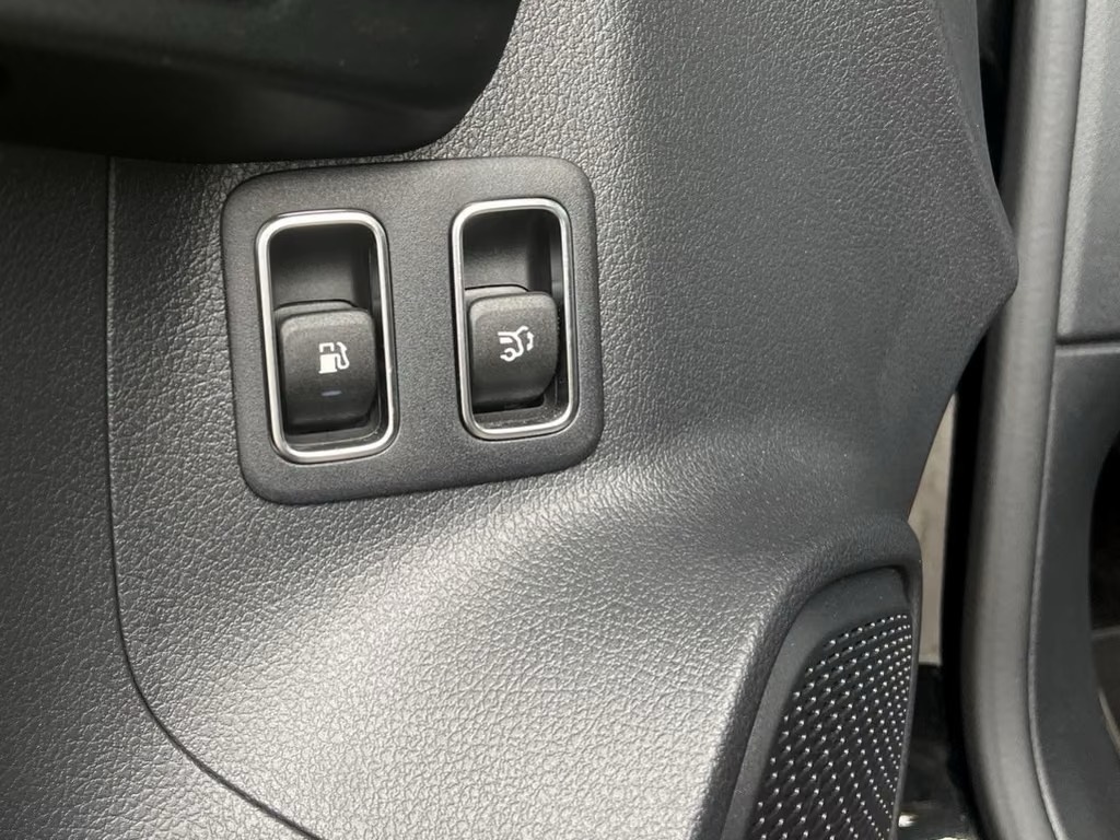 MERCEDES-BENZ B 250 4Matic 8G-DCT-image-9
