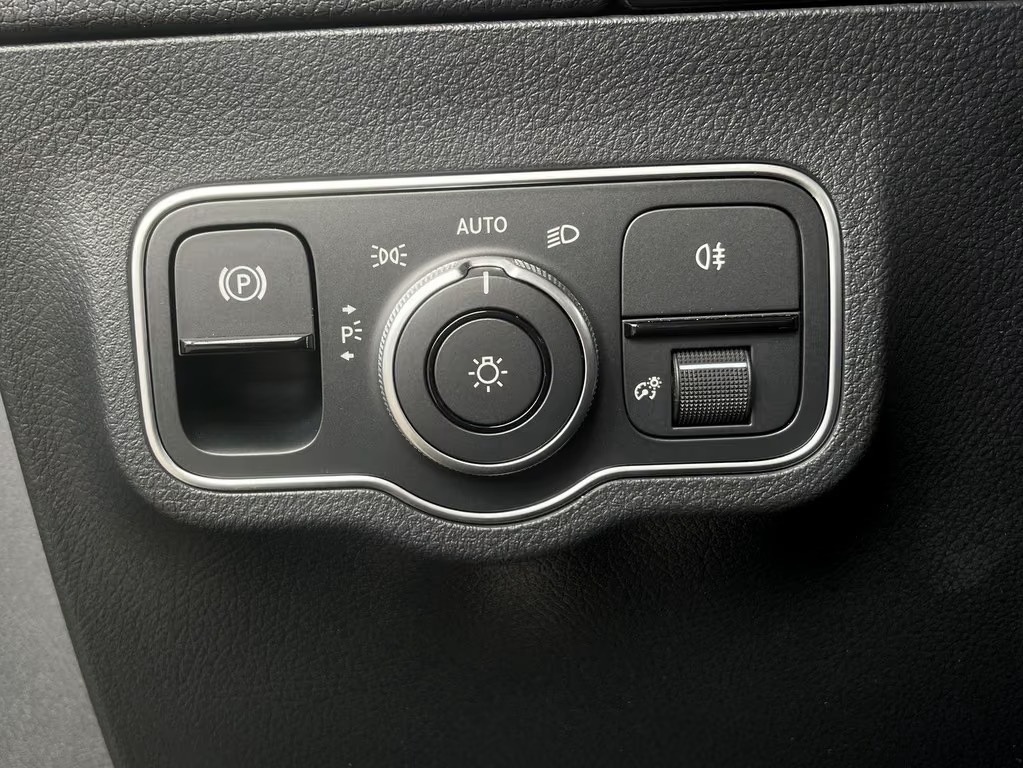 MERCEDES-BENZ B 250 4Matic 8G-DCT-image-7