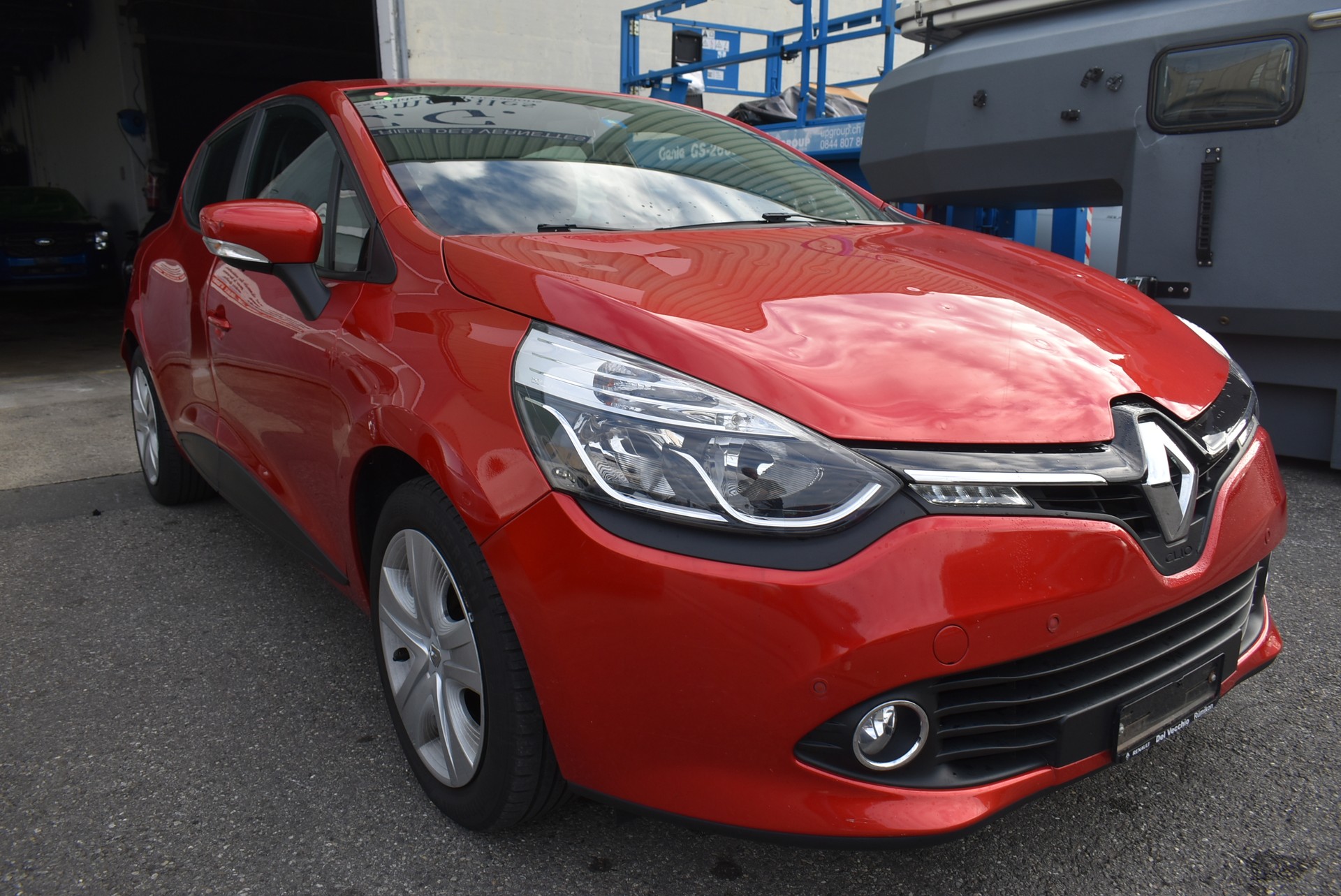 RENAULT Clio 1.2 16V Expression-image-0