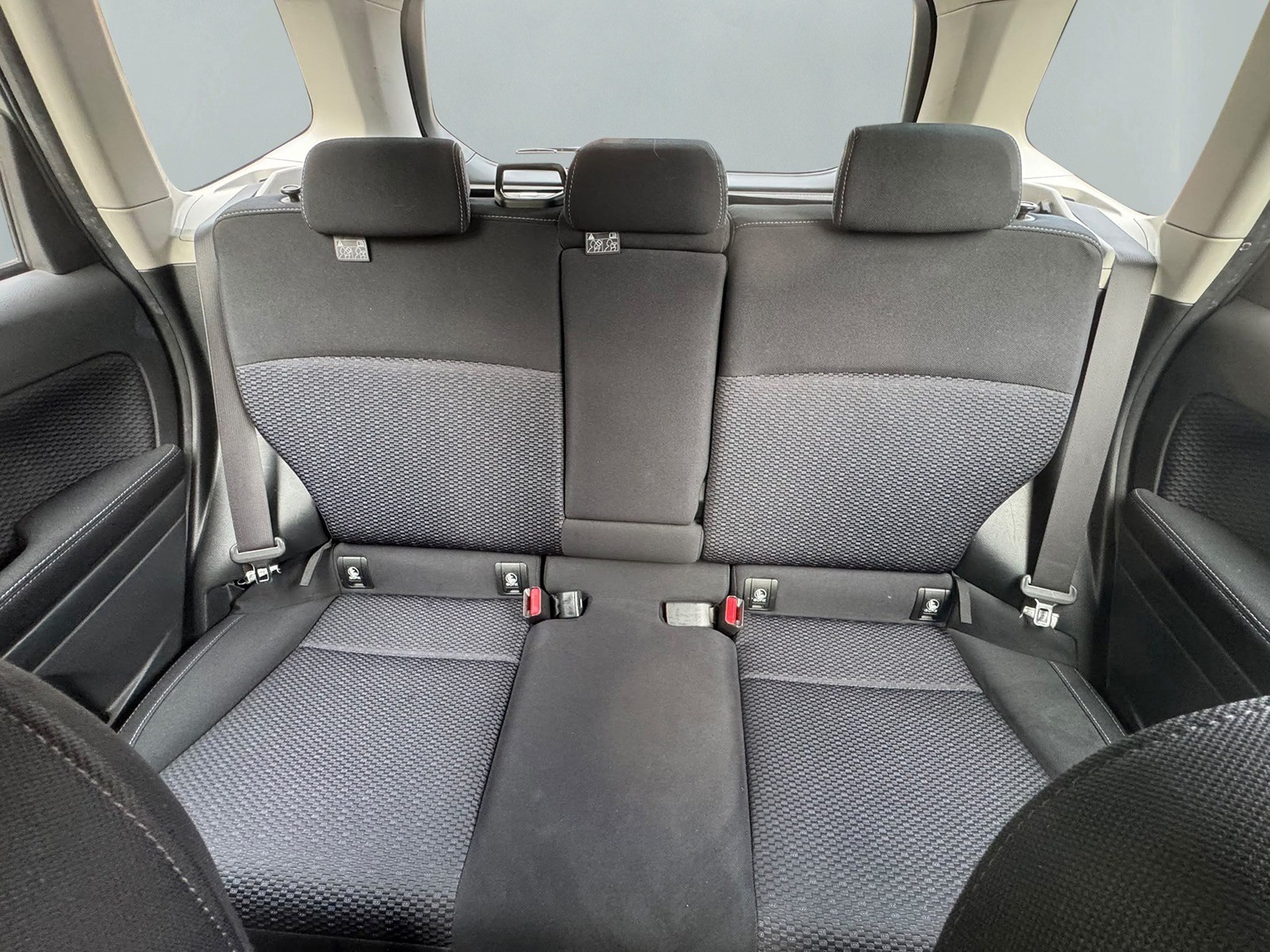 SUBARU Forester 2.0i Swiss Lineartronic-image-8