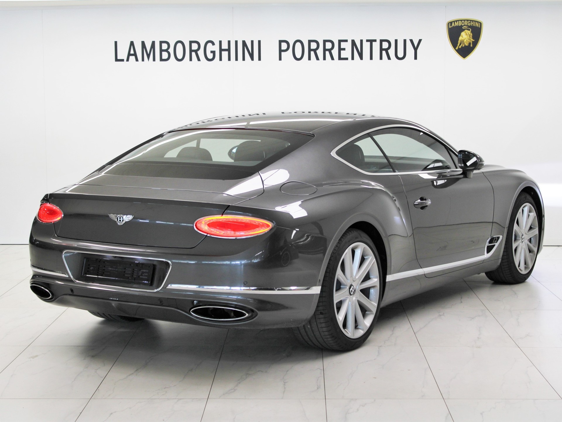 BENTLEY Continental GT 6.0 W12-image-2