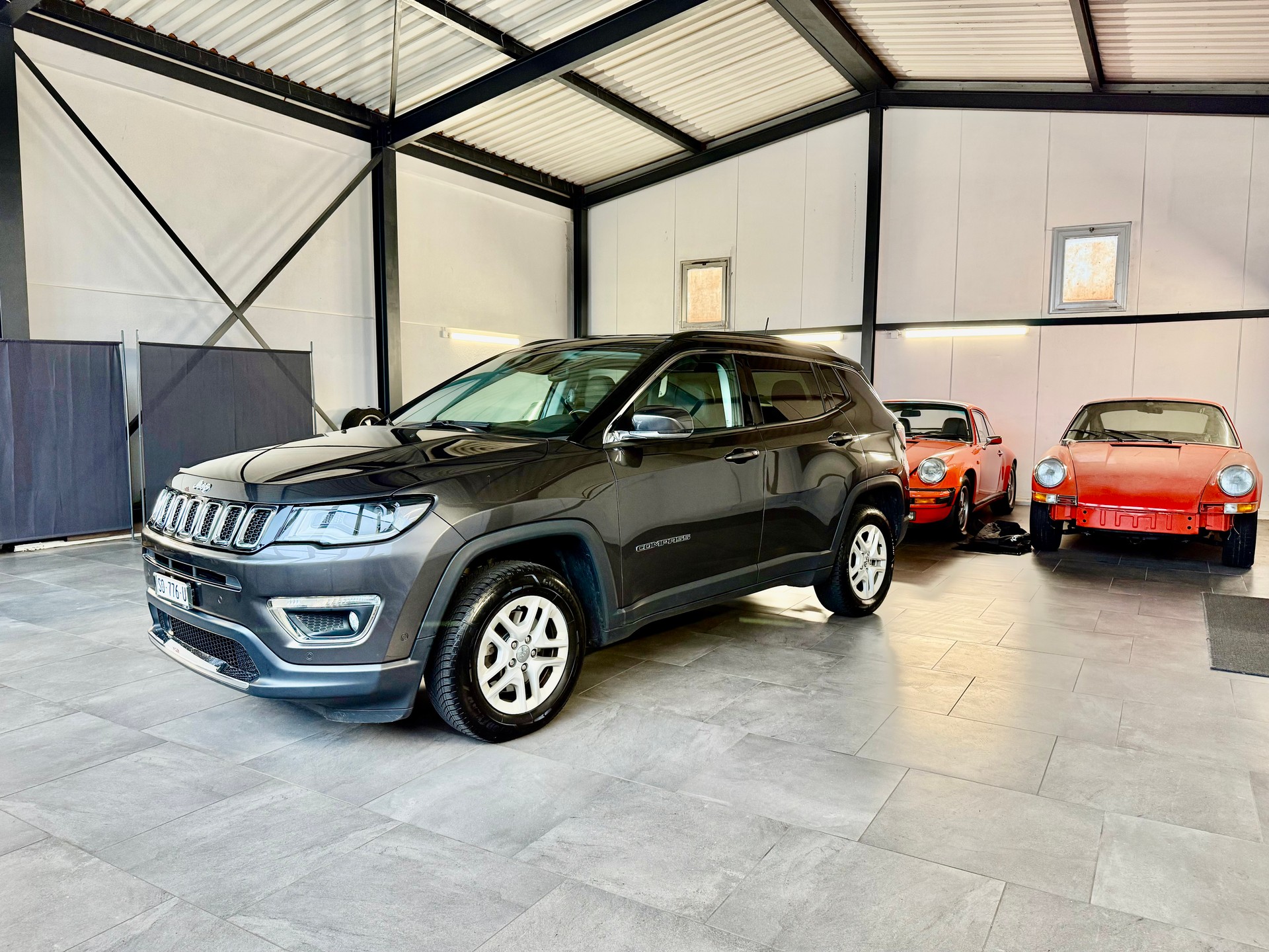 JEEP Compass 1.4 Turbo Limited AWD 9ATX-image-2