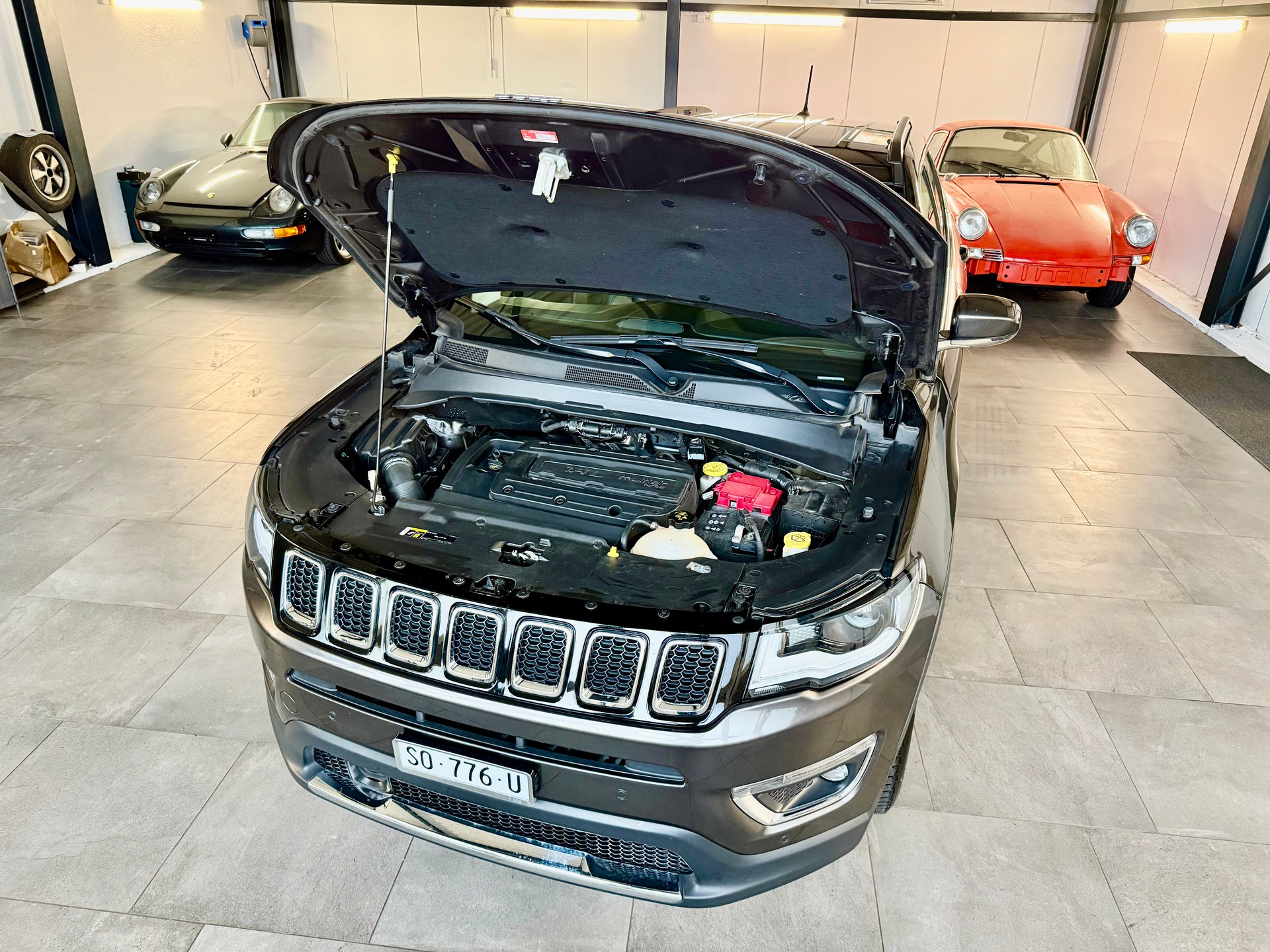 JEEP Compass 1.4 Turbo Limited AWD 9ATX-image-4