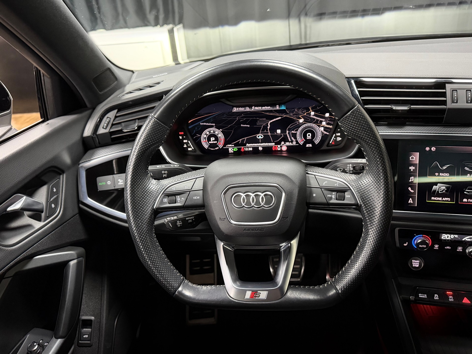 AUDI Q3 Sportback 45 TFSI S line quattro S-tronic-image-17