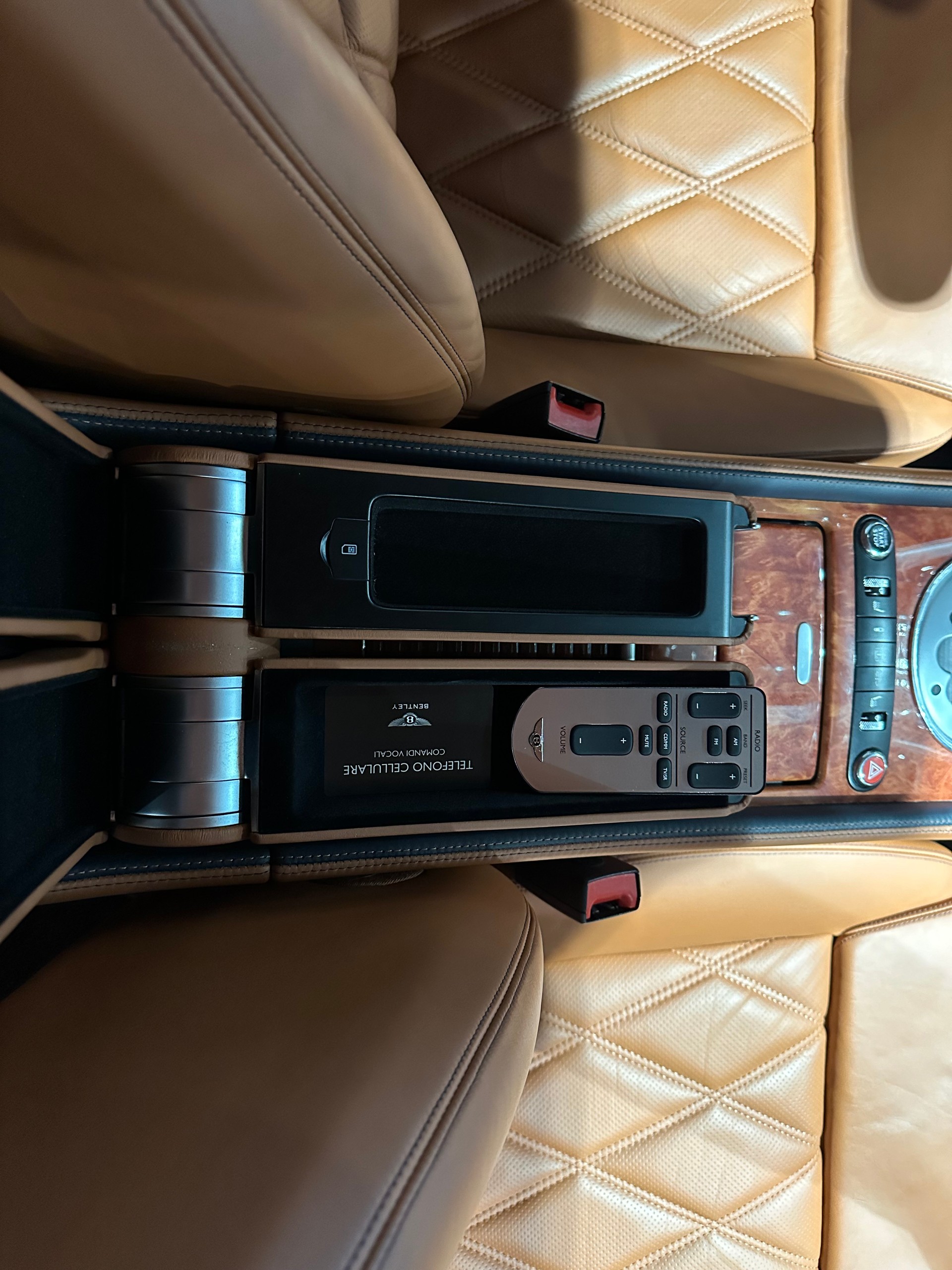 BENTLEY Continental Flying Spur 6.0 Speed-image-12