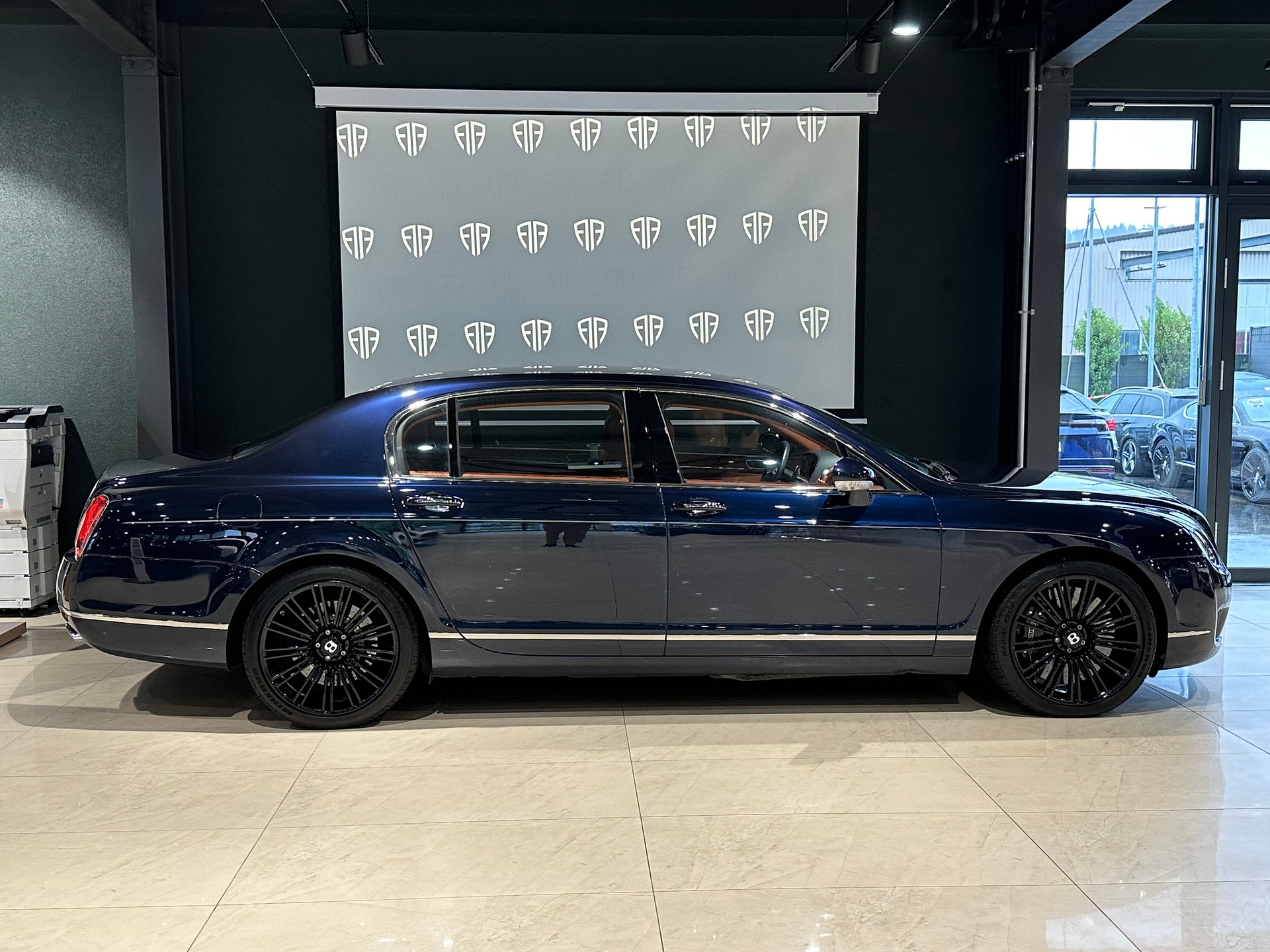 BENTLEY Continental Flying Spur 6.0 Speed-image-2
