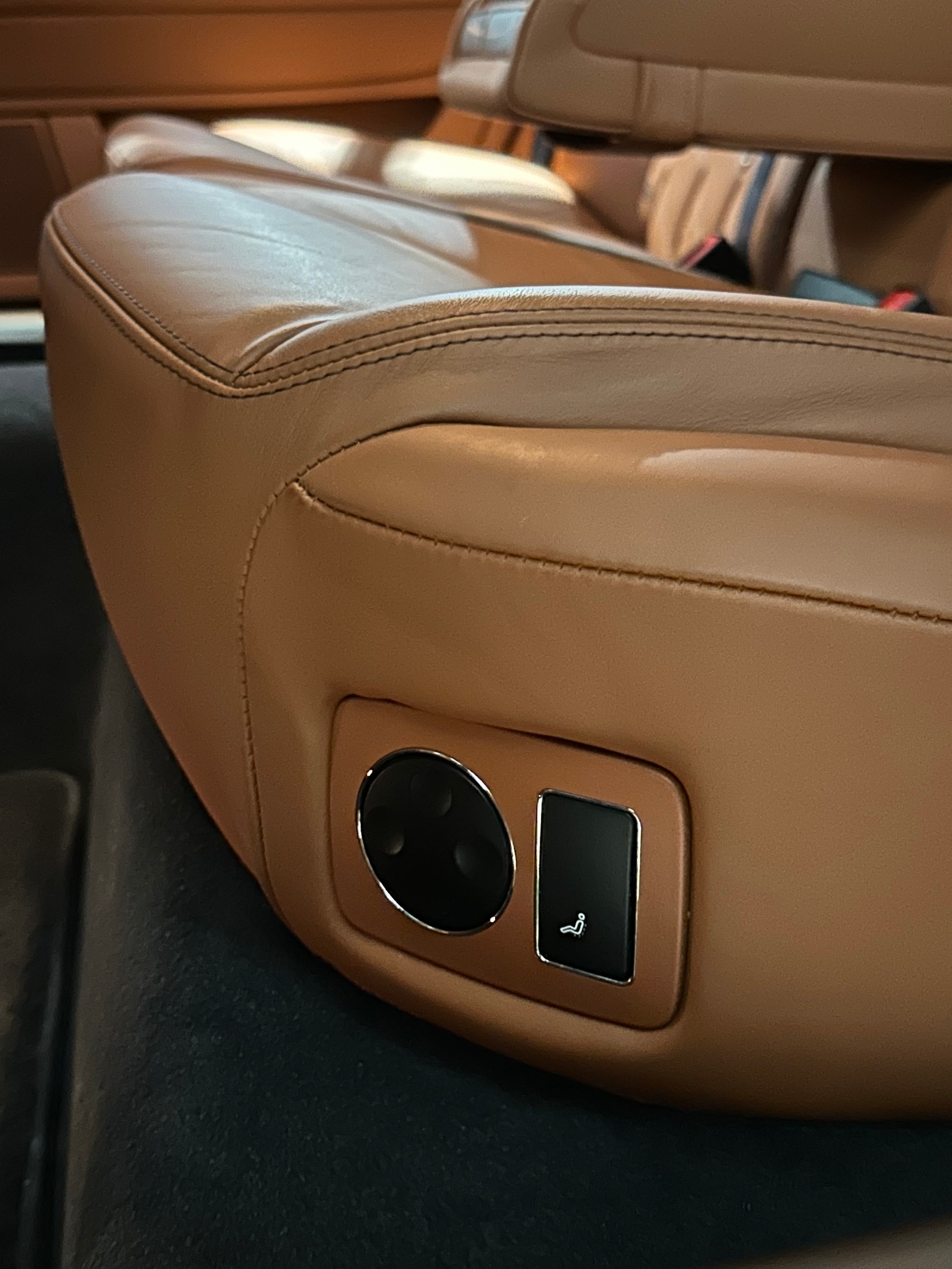 BENTLEY Continental Flying Spur 6.0 Speed-image-16