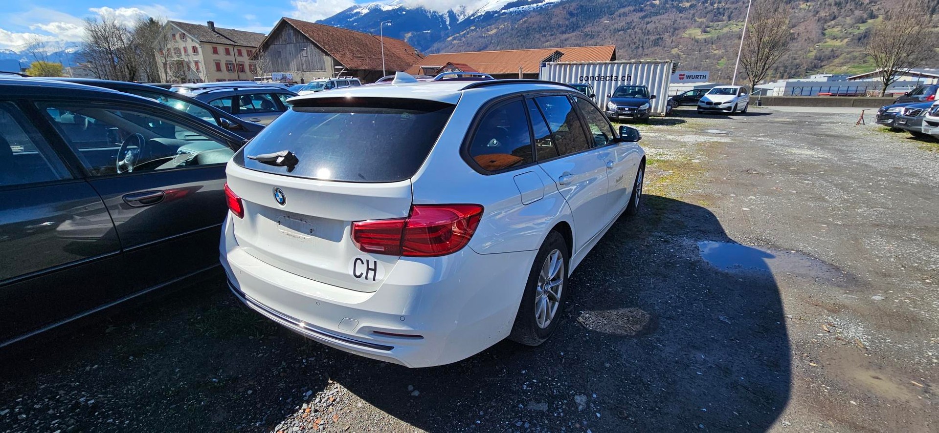 BMW 320d xDrive Touring Sport Line Steptronic-image-2