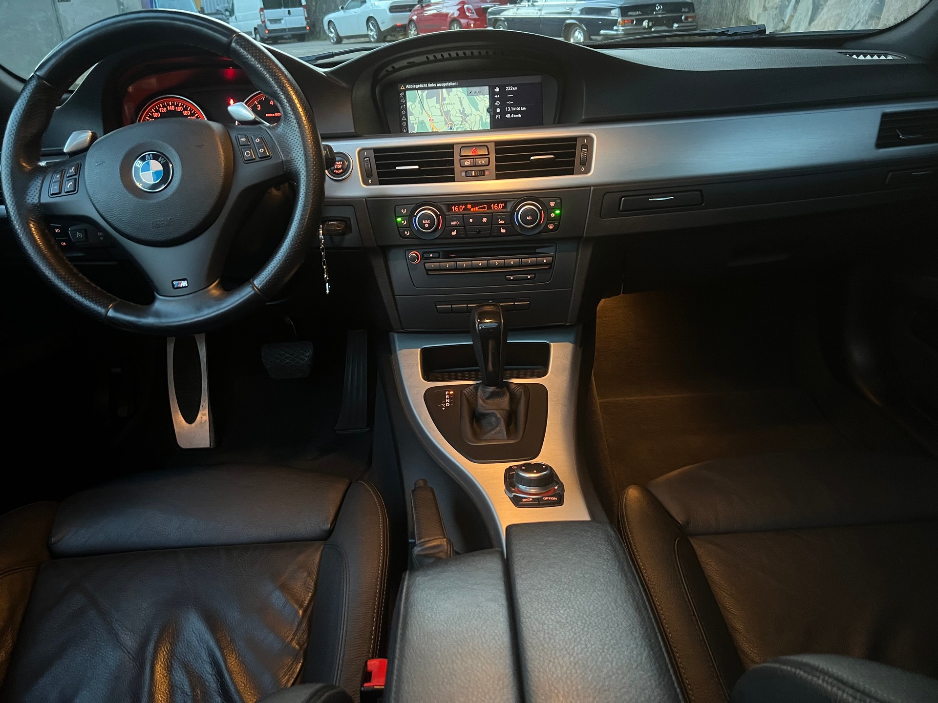 BMW 335i xDrive Touring Steptronic M-Sportpaket-image-5