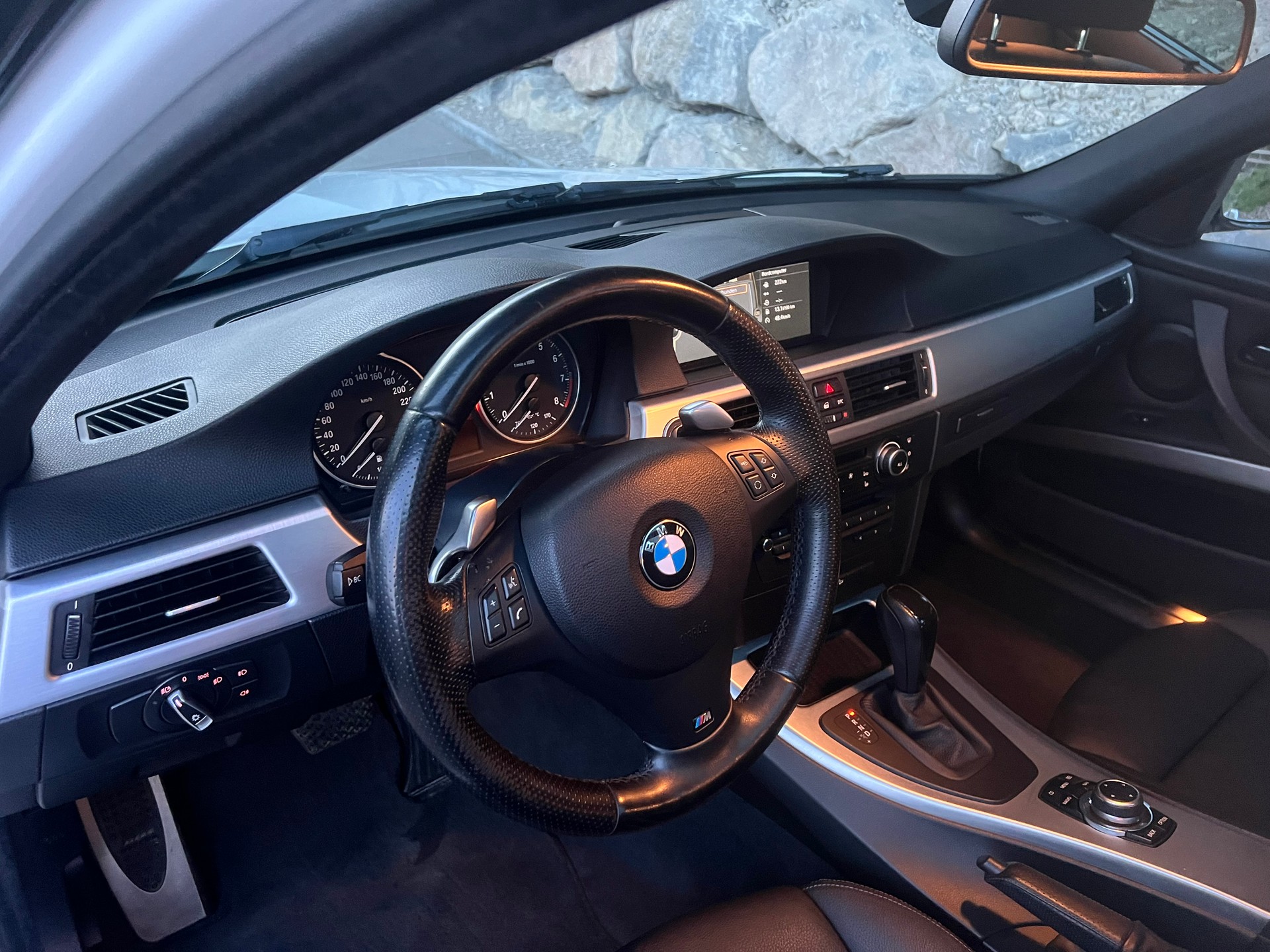 BMW 335i xDrive Touring Steptronic M-Sportpaket-image-7