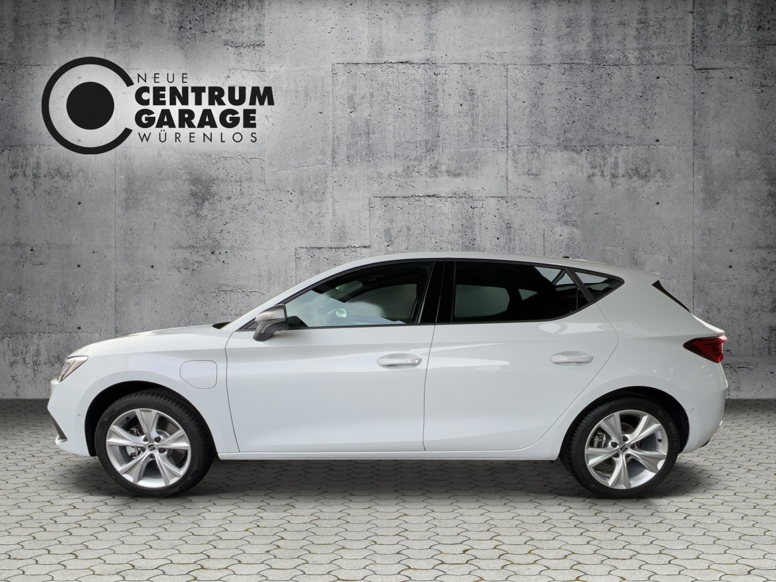 SEAT Leon ST 1.4 eHybrid pHEV DSG Move FR-image-6