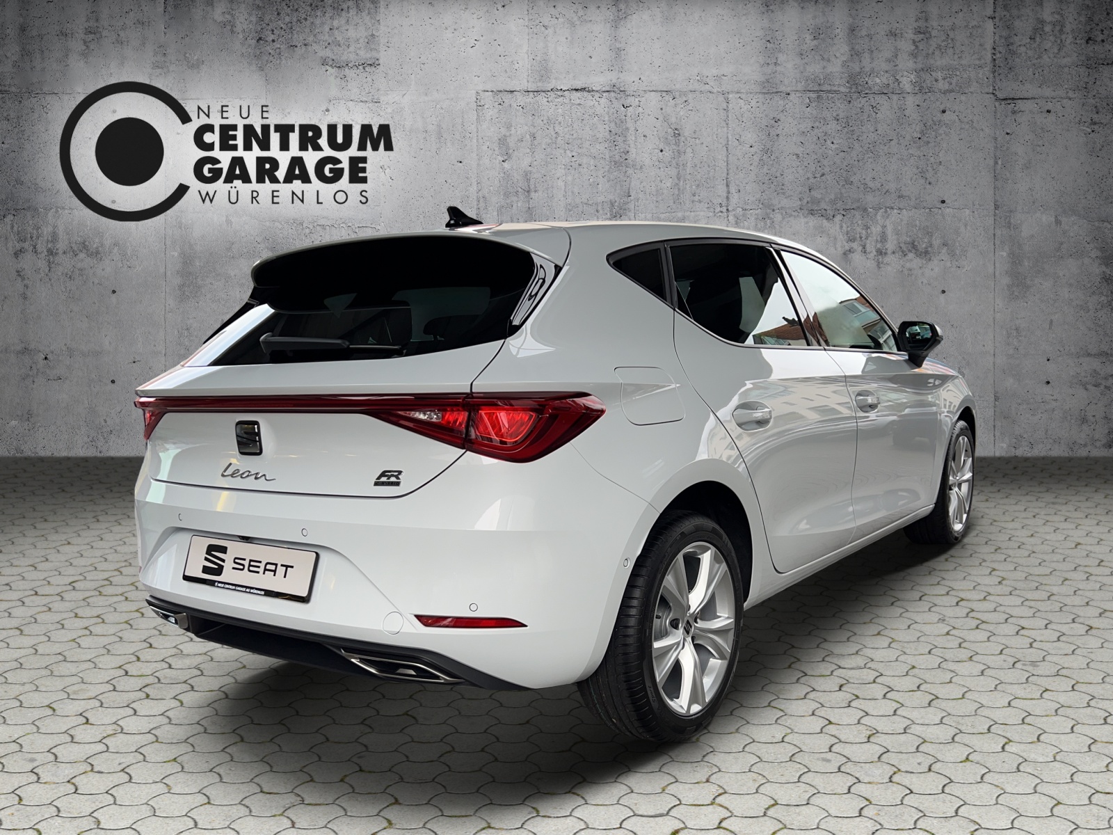 SEAT Leon ST 1.4 eHybrid pHEV DSG Move FR-image-3