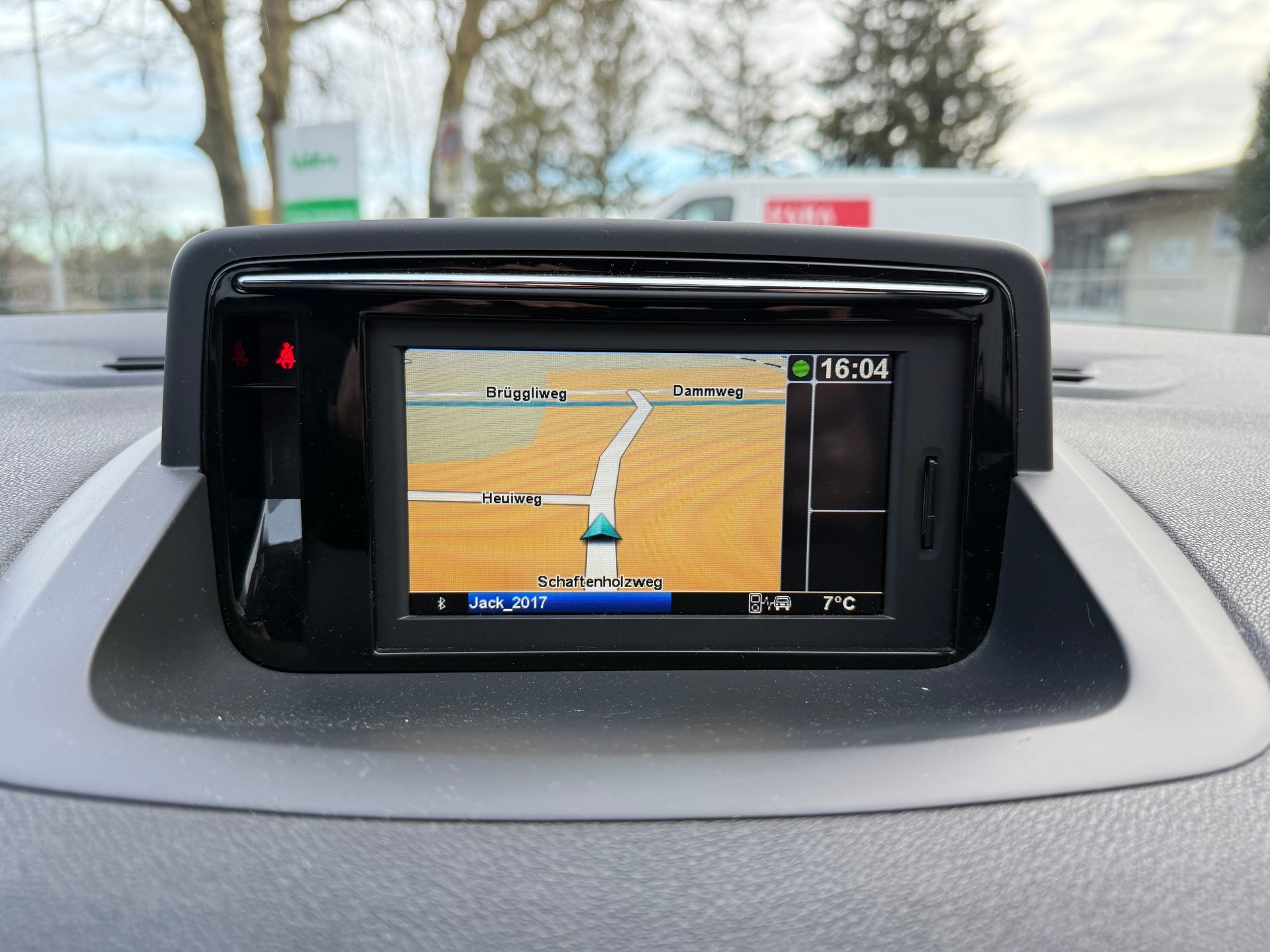 RENAULT Mégane Grandtour 1.5 dCi Swiss Edition EDC-image-12