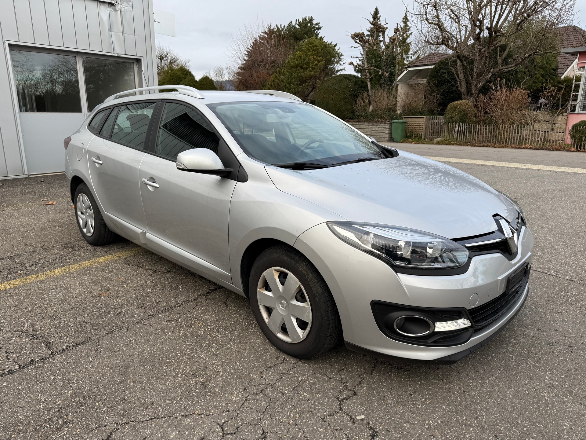 RENAULT Mégane Grandtour 1.5 dCi Swiss Edition EDC-image-1