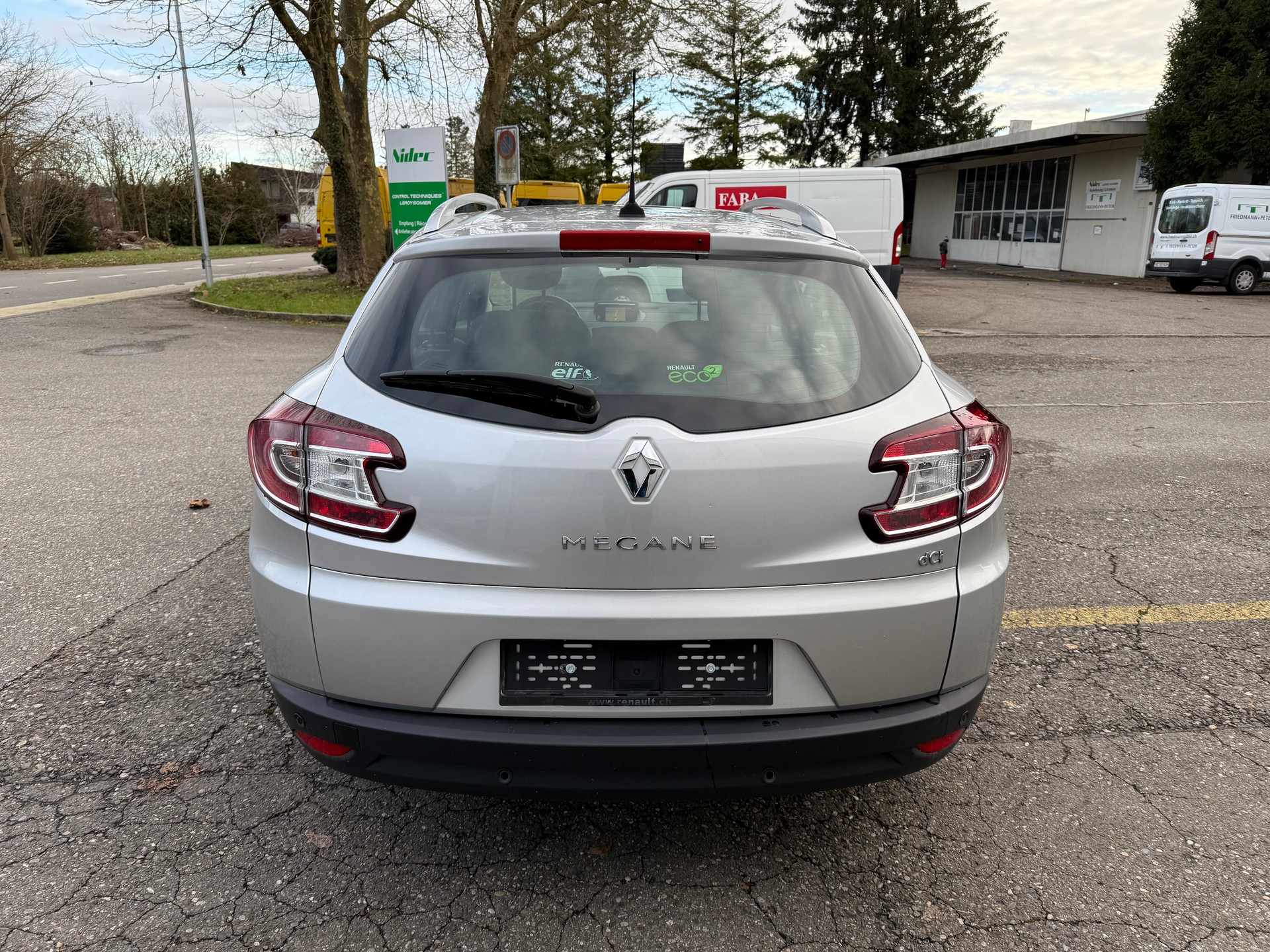 RENAULT Mégane Grandtour 1.5 dCi Swiss Edition EDC-image-4