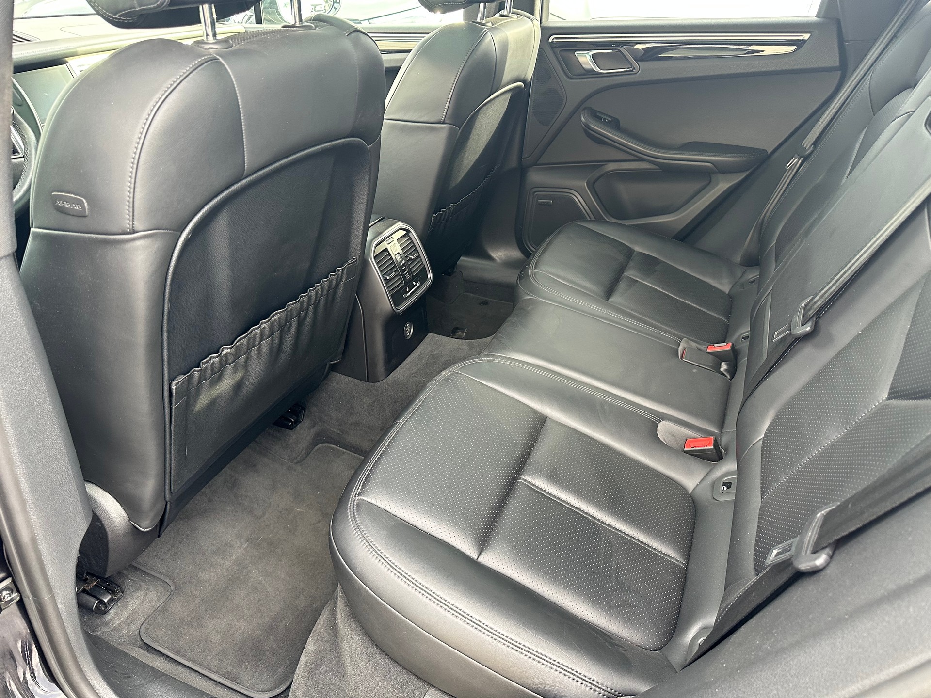 PORSCHE Macan S Diesel PDK-image-9