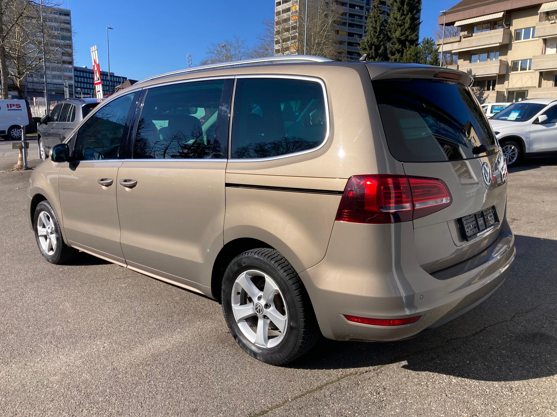 VW Sharan 2.0 TDI BMT Highline DSG-image-2