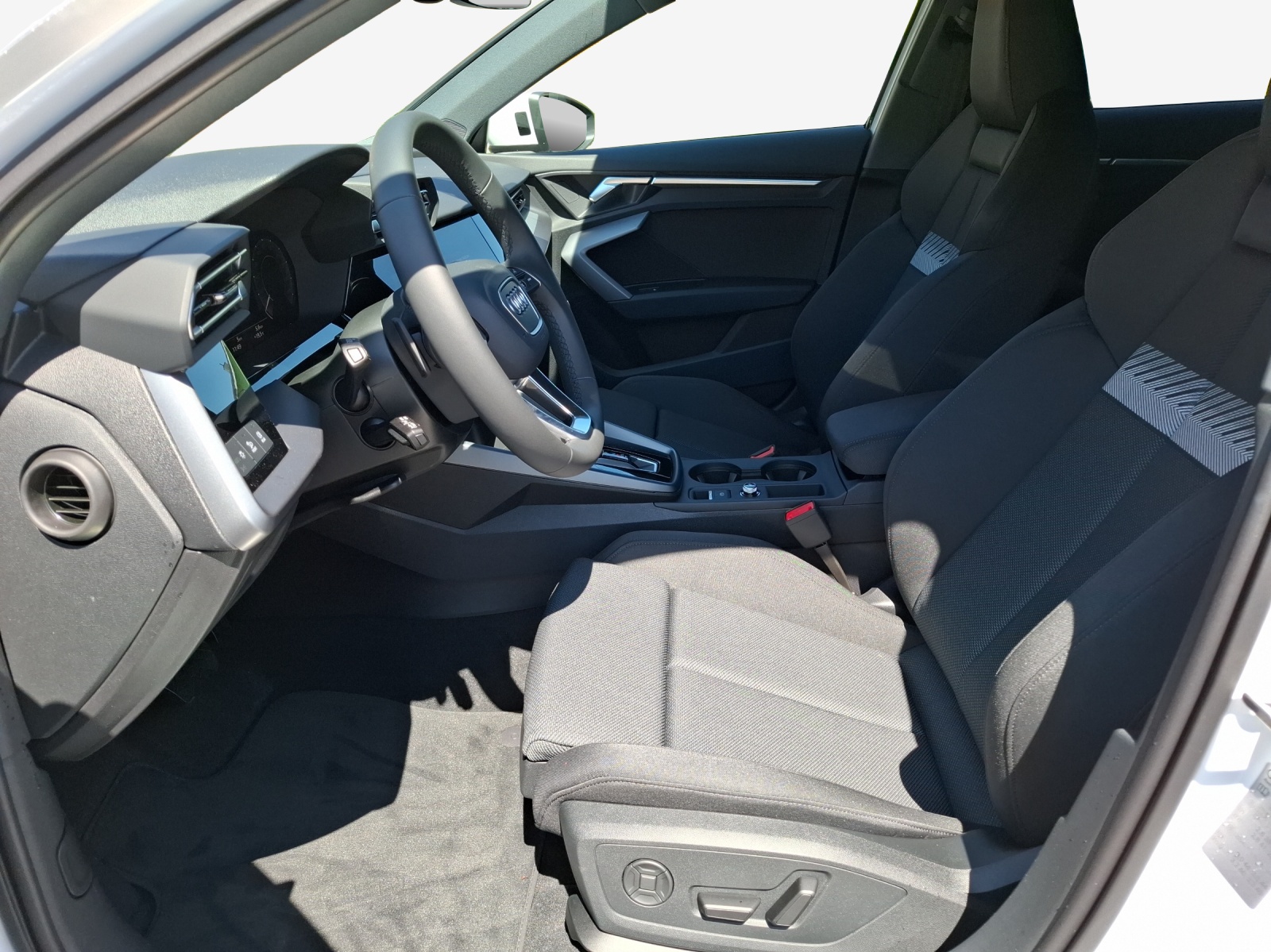 AUDI A3 Sportback 40 TFSI e advanced Attraction S-tronic-image-7