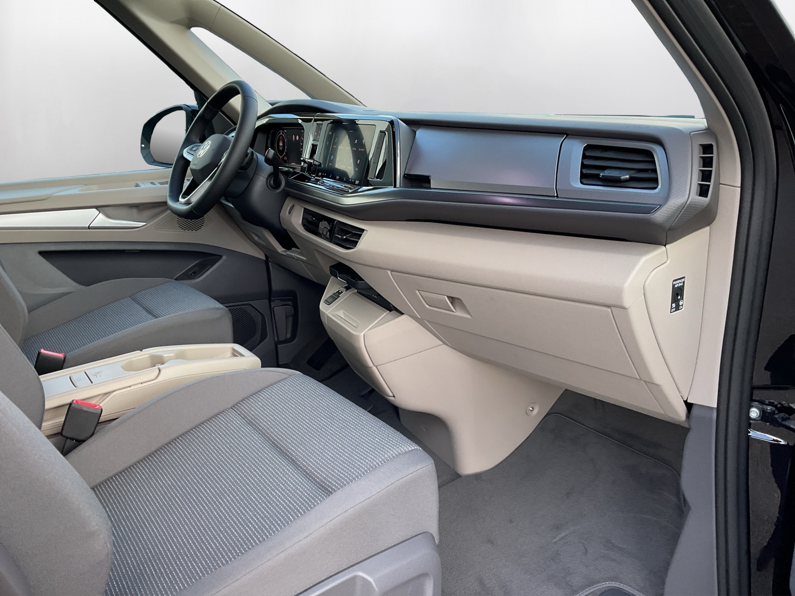VW Multivan 1.5 eHybrid 4Motion DSG-image-14