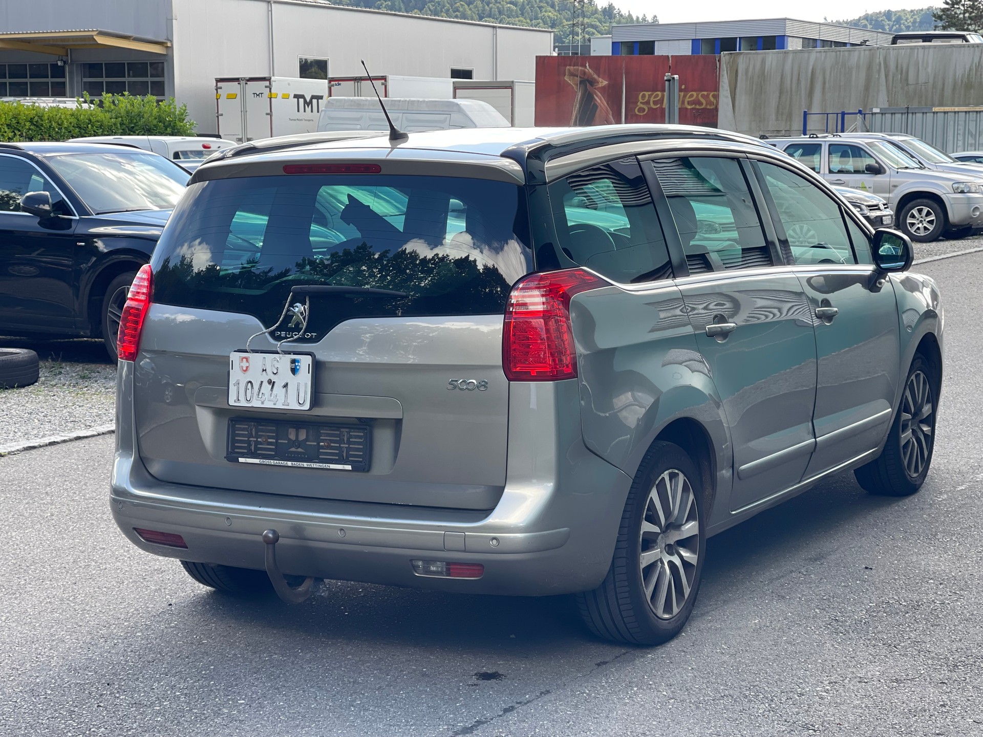 PEUGEOT 5008 1.6 16V T Style-image-5