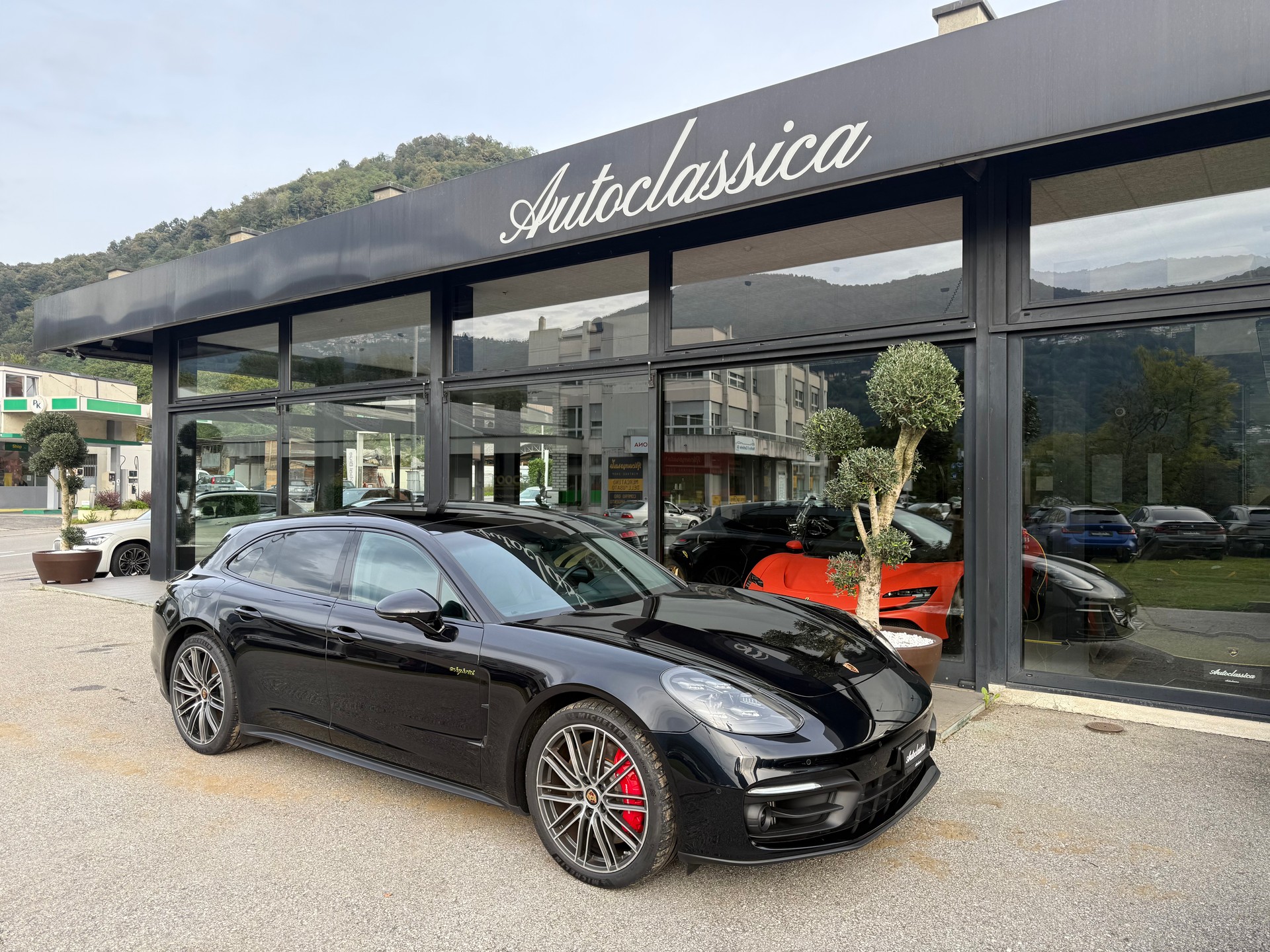 PORSCHE Panamera 4S E-Hybrid Sport Turismo PDK-image-4